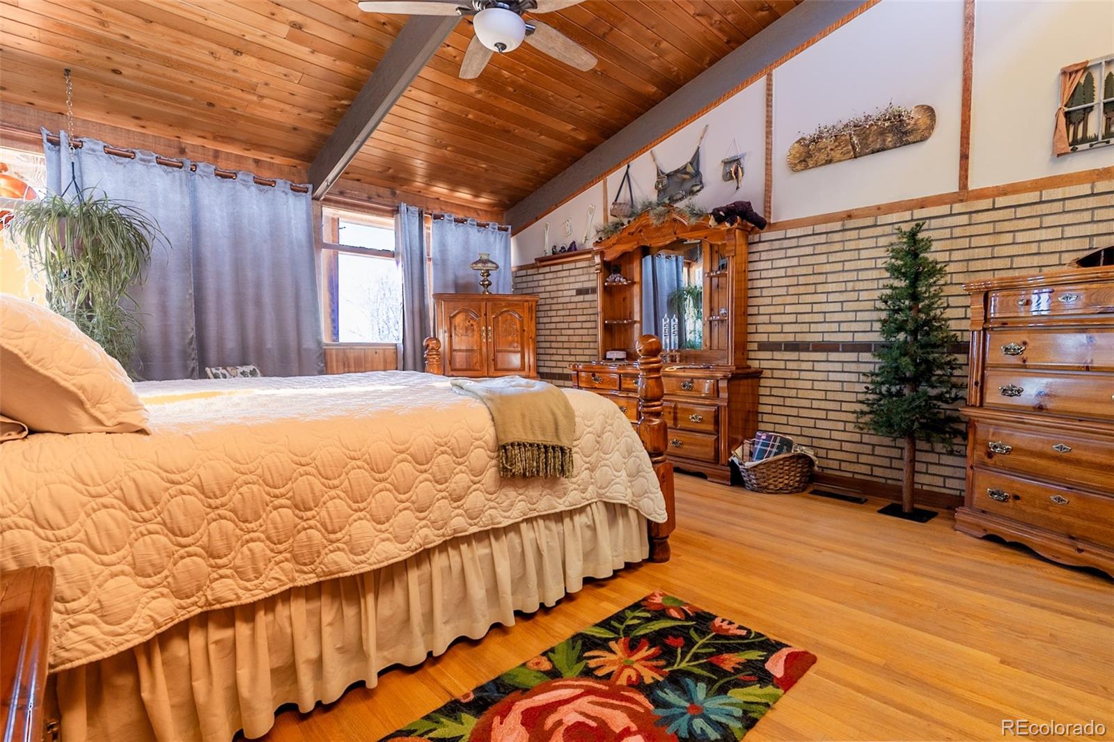 MLS Image #17 for 414  chamberlin place,colorado springs, Colorado