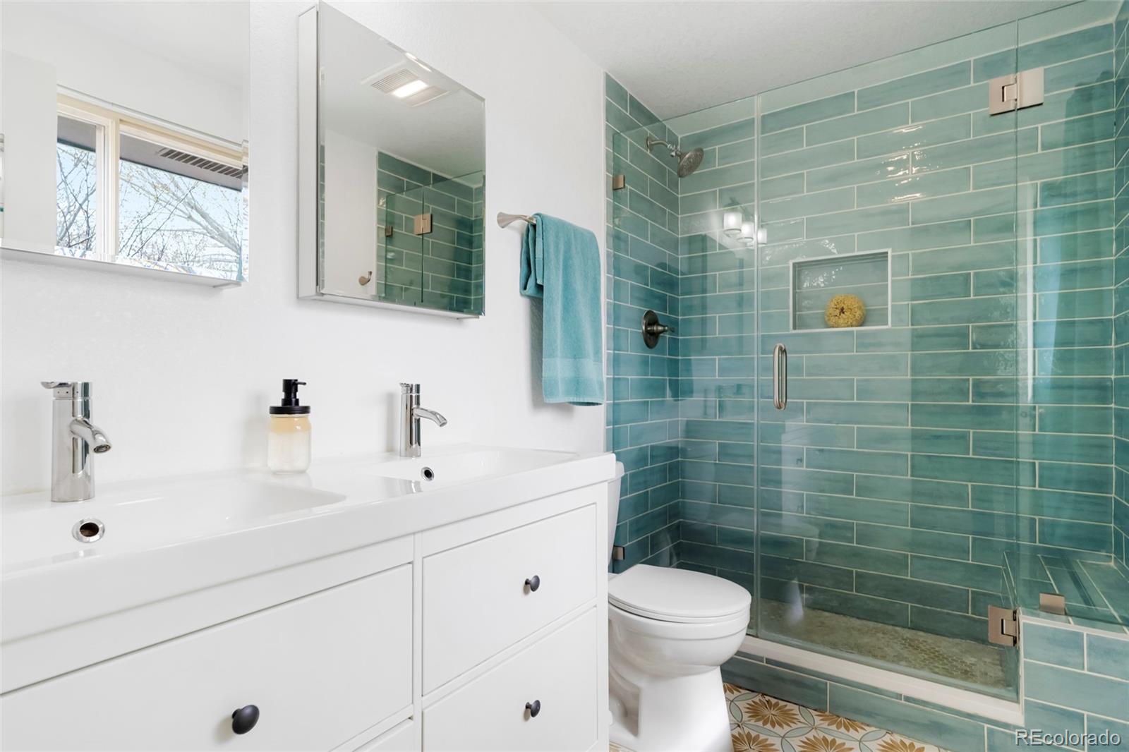 MLS Image #16 for 5535 e custer place,denver, Colorado