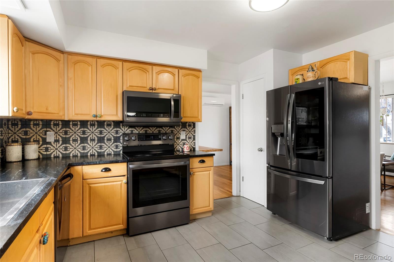 MLS Image #9 for 5535 e custer place,denver, Colorado