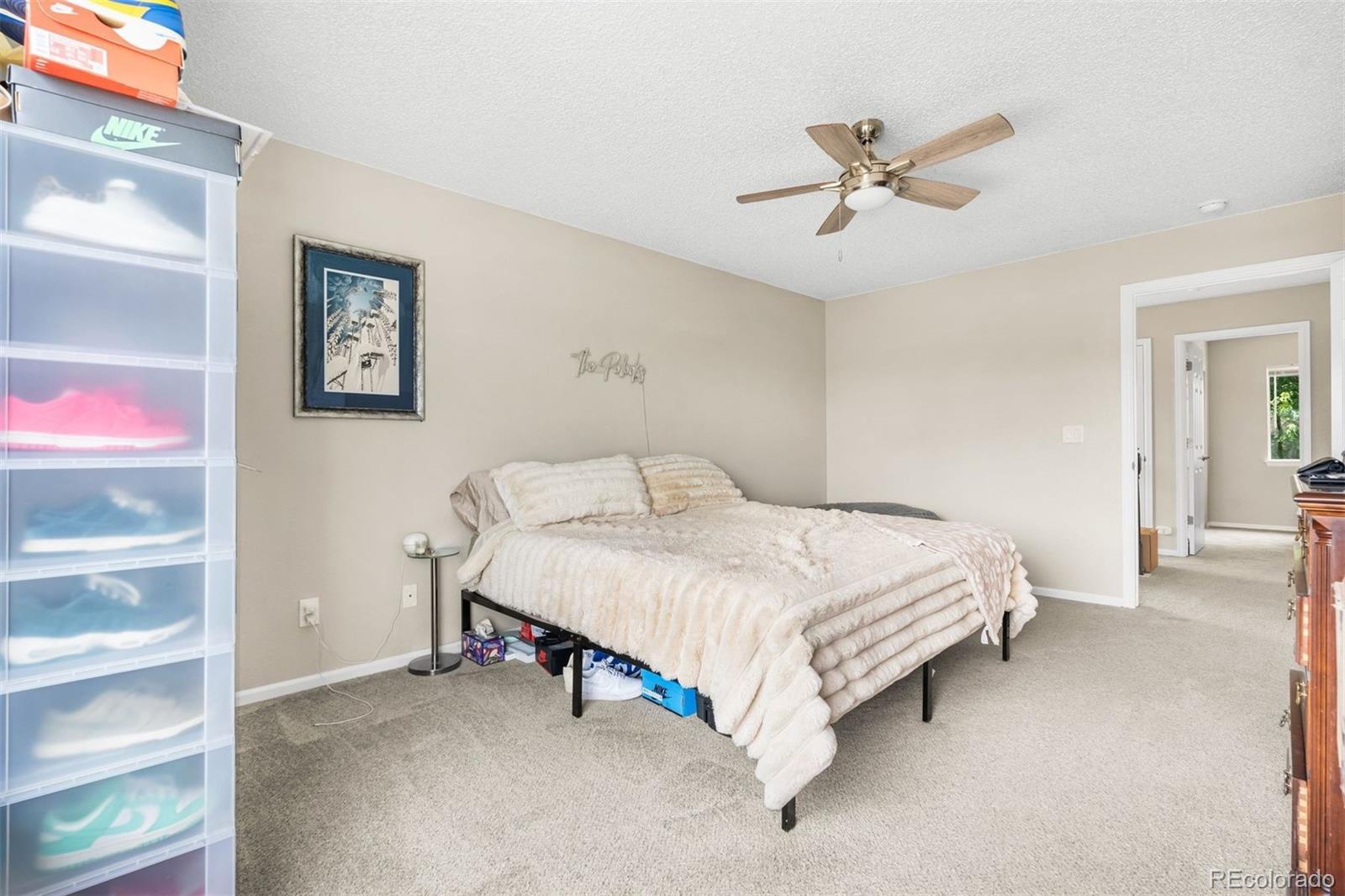 MLS Image #23 for 21535 e 39th avenue,denver, Colorado