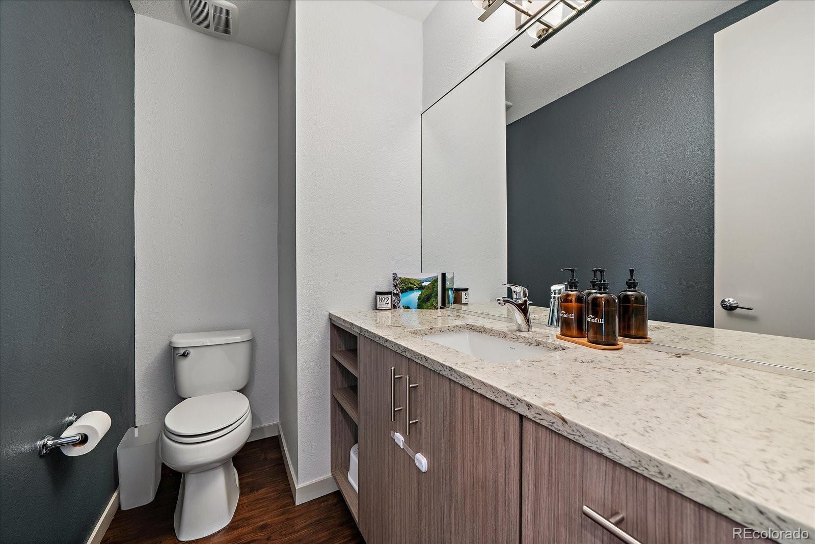 MLS Image #10 for 4020  fenton court,denver, Colorado