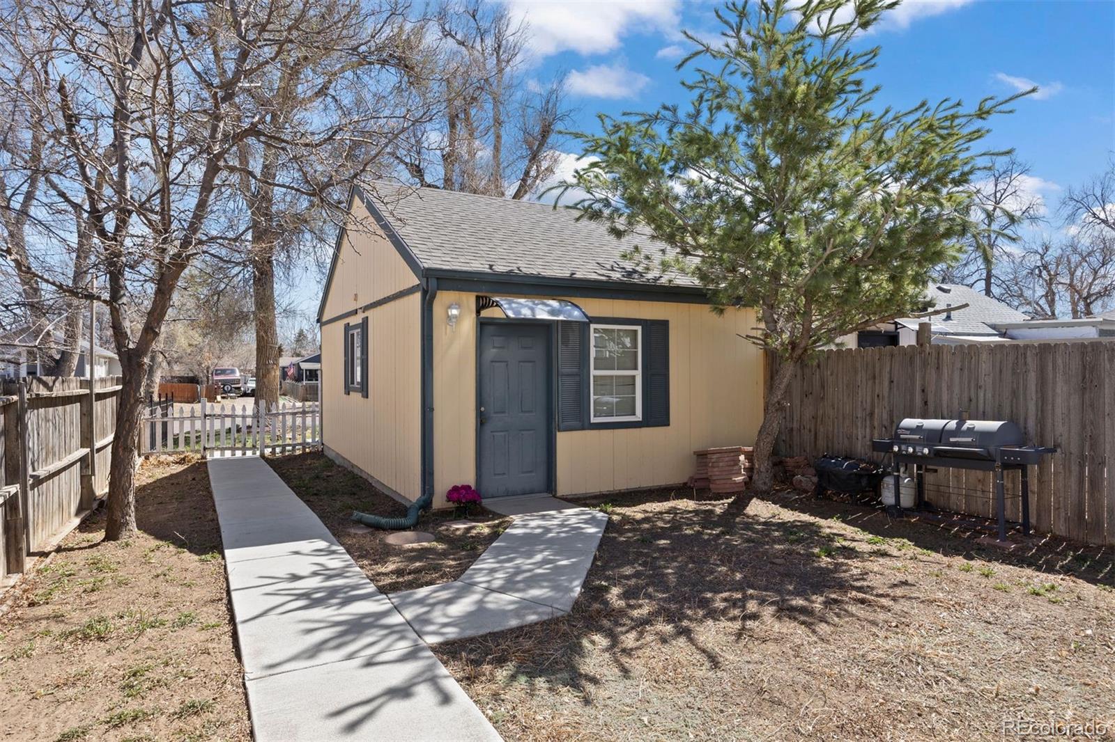 MLS Image #11 for 1343  valentia street,denver, Colorado