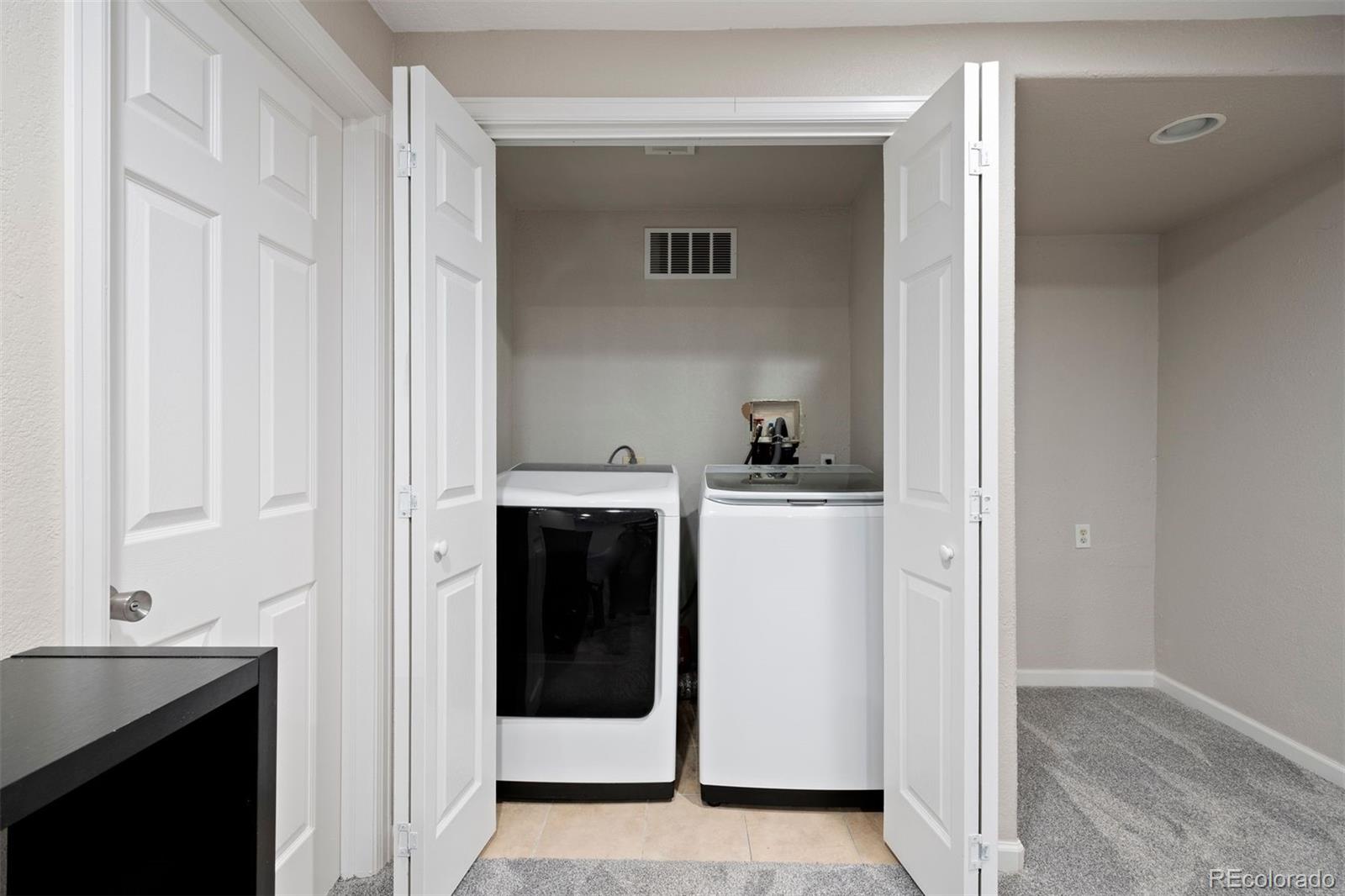 MLS Image #12 for 1343  valentia street,denver, Colorado