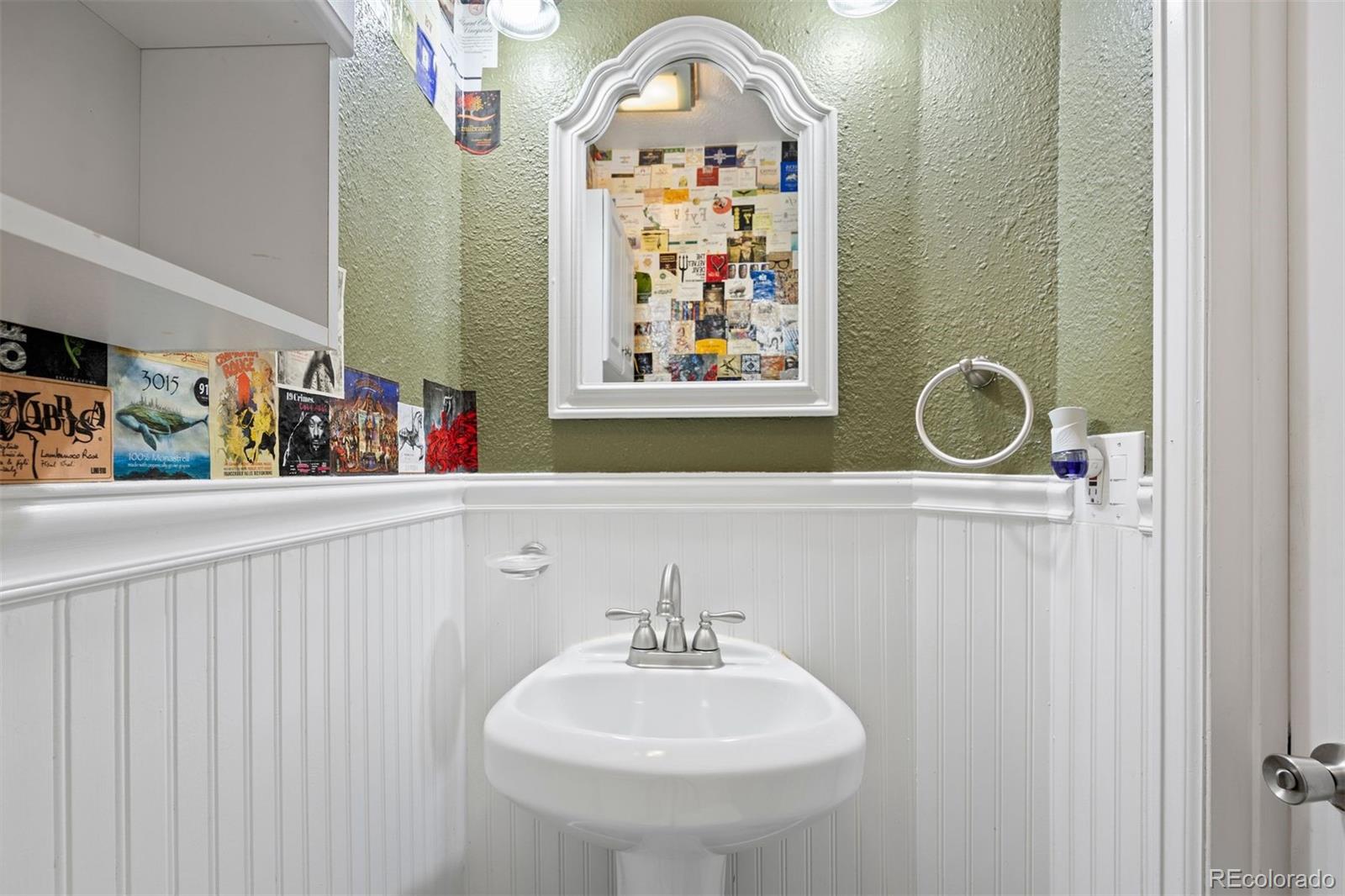 MLS Image #5 for 1343  valentia street,denver, Colorado