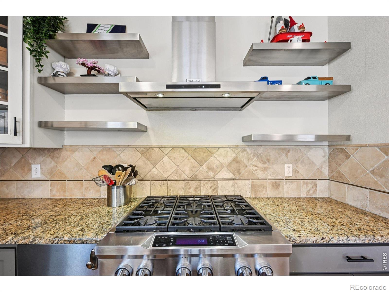 MLS Image #20 for 898  jarvis drive,erie, Colorado
