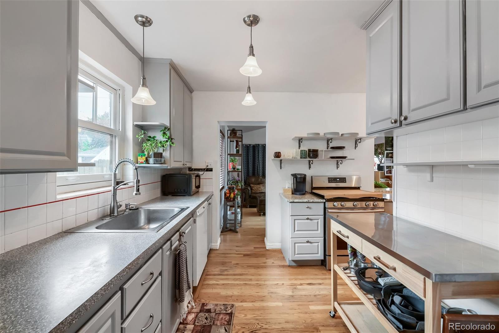 MLS Image #11 for 2520  locust street,denver, Colorado