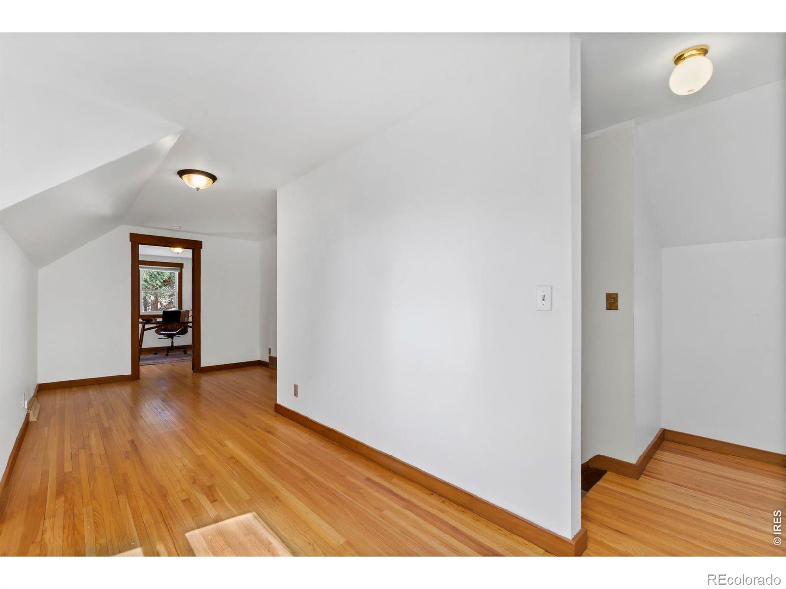 MLS Image #16 for 39  spring lane,boulder, Colorado