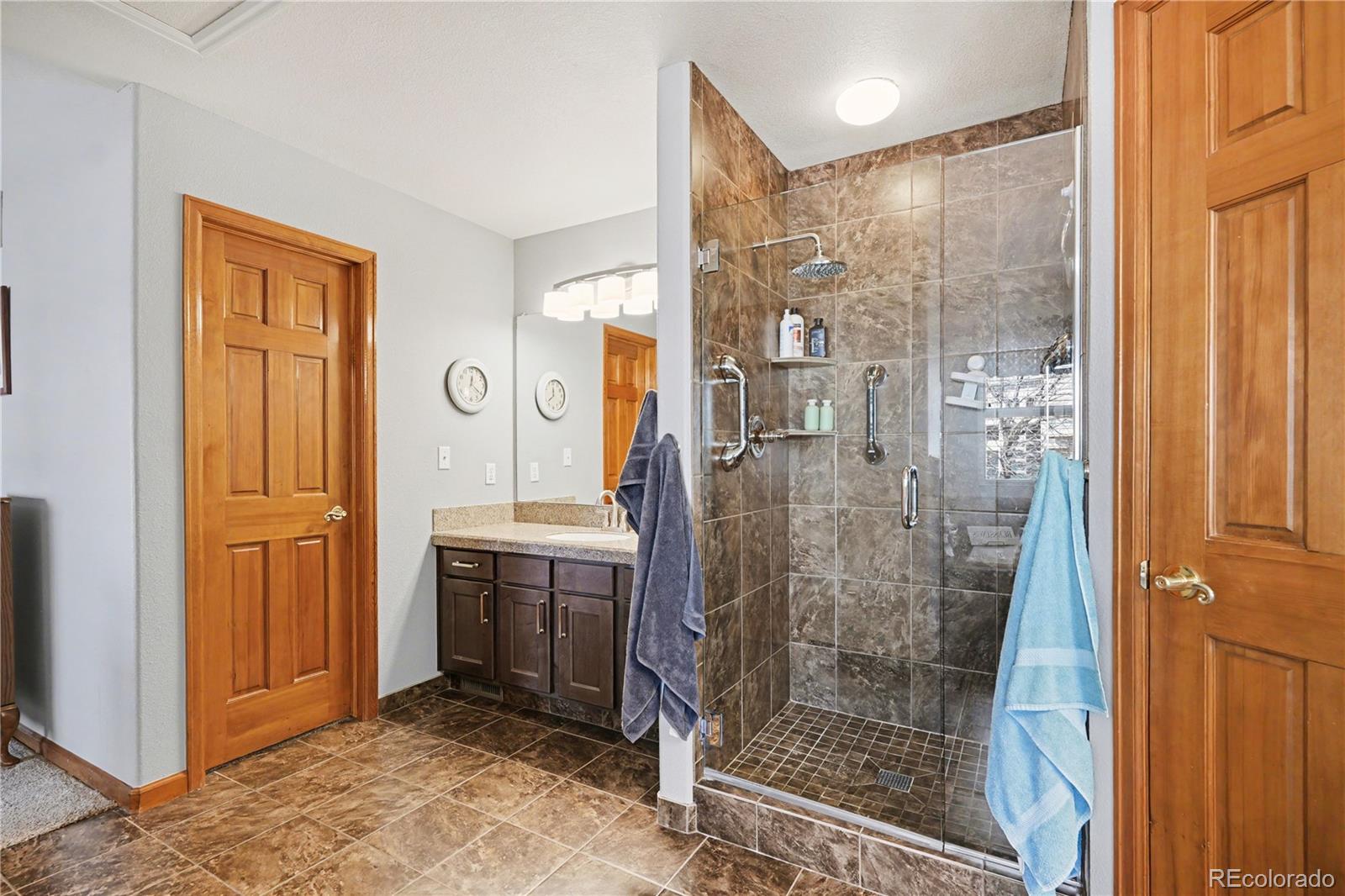 MLS Image #27 for 5795 s danube circle,aurora, Colorado