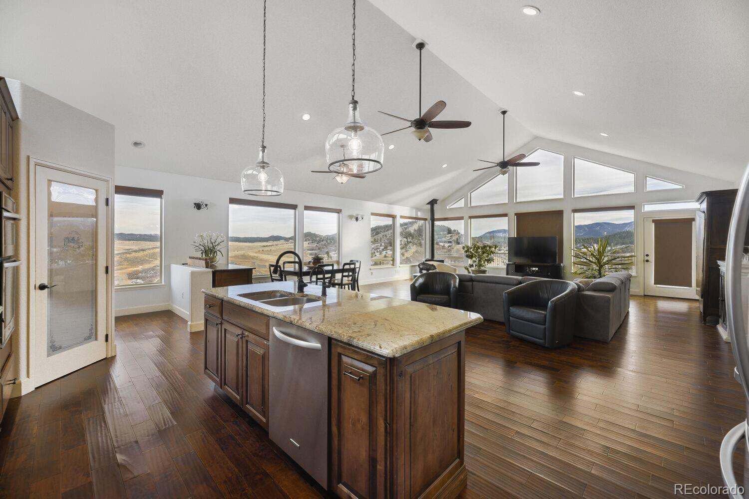 MLS Image #10 for 5425  country club drive,larkspur, Colorado