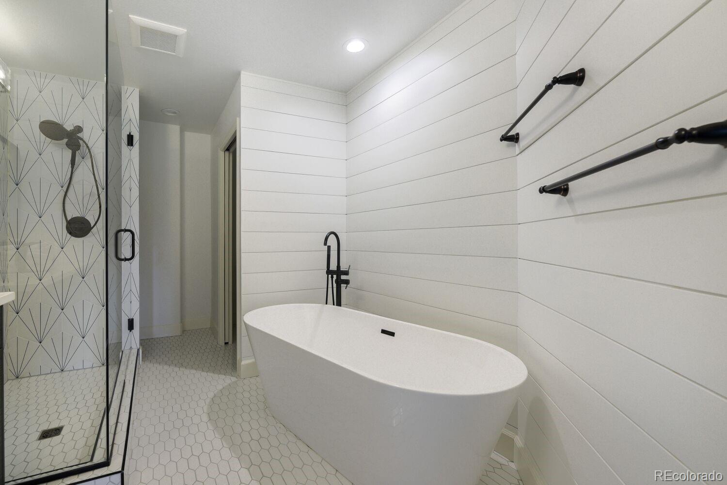 MLS Image #24 for 5425  country club drive,larkspur, Colorado
