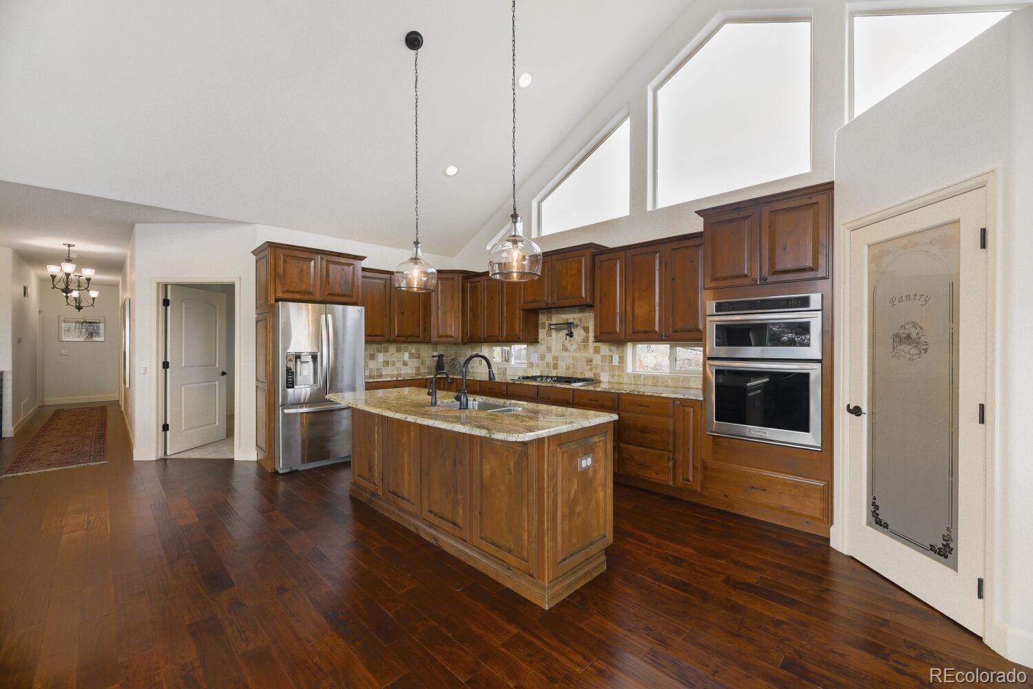 MLS Image #9 for 5425  country club drive,larkspur, Colorado