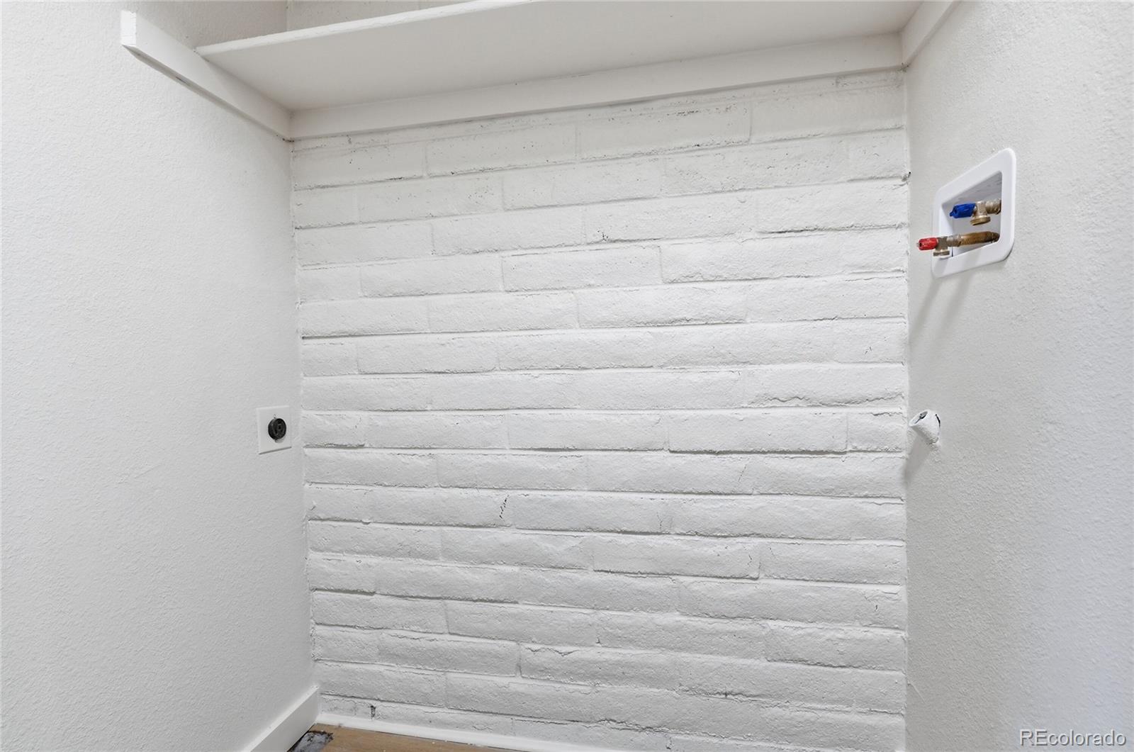 MLS Image #22 for 1060 s parker road,denver, Colorado