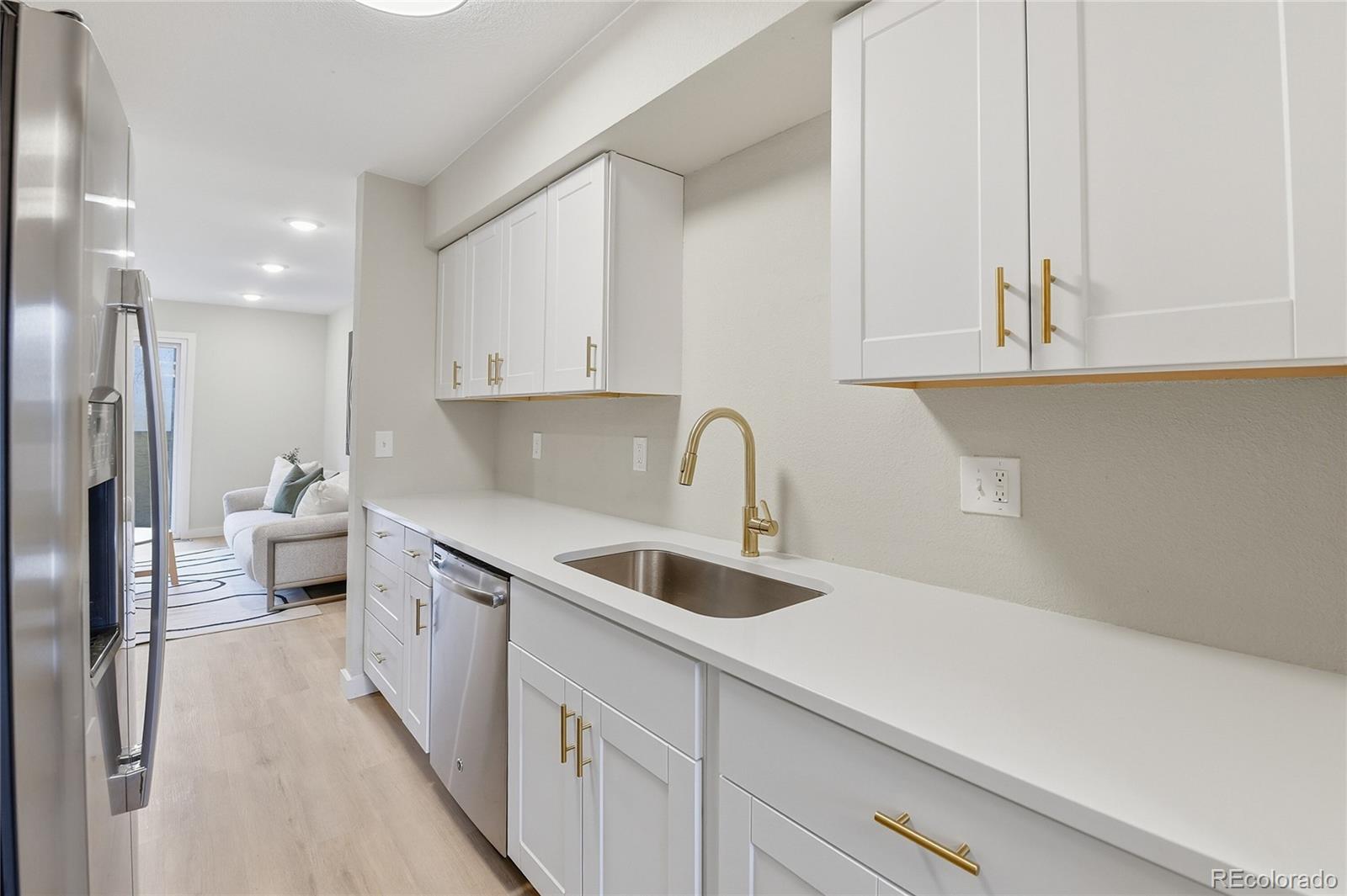MLS Image #9 for 1060 s parker road,denver, Colorado