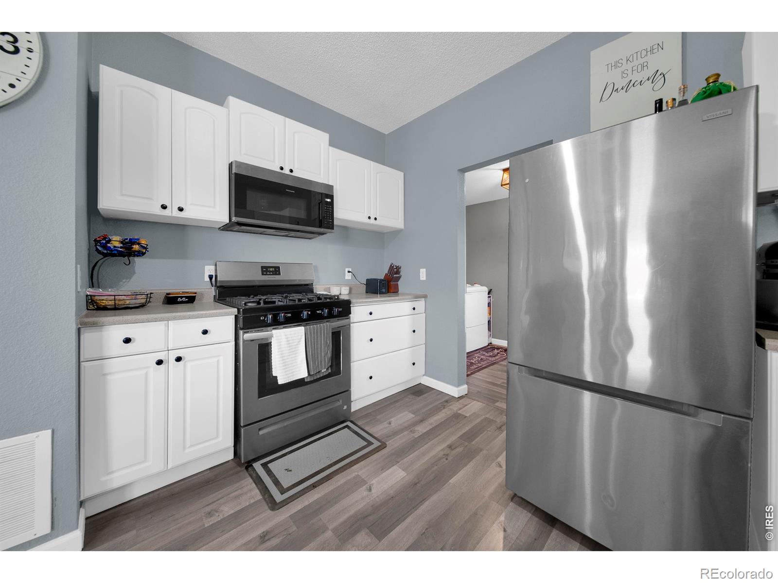 MLS Image #5 for 428  douglas street,sterling, Colorado