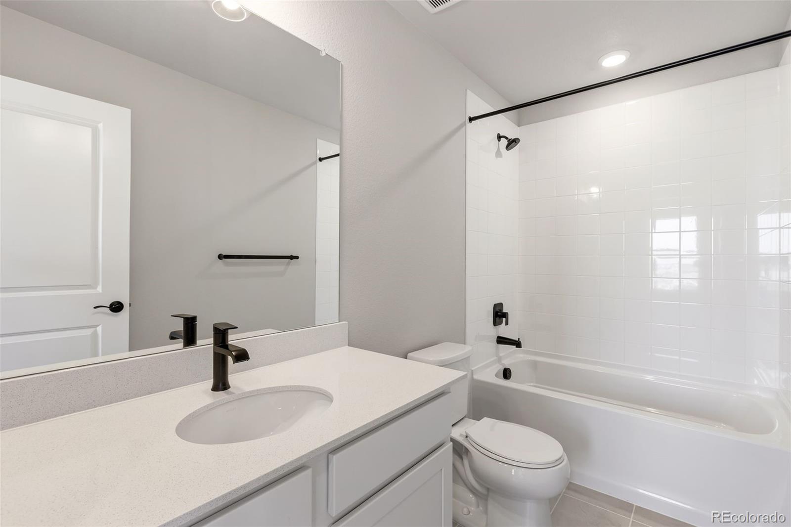 MLS Image #14 for 5321 n elk street,aurora, Colorado