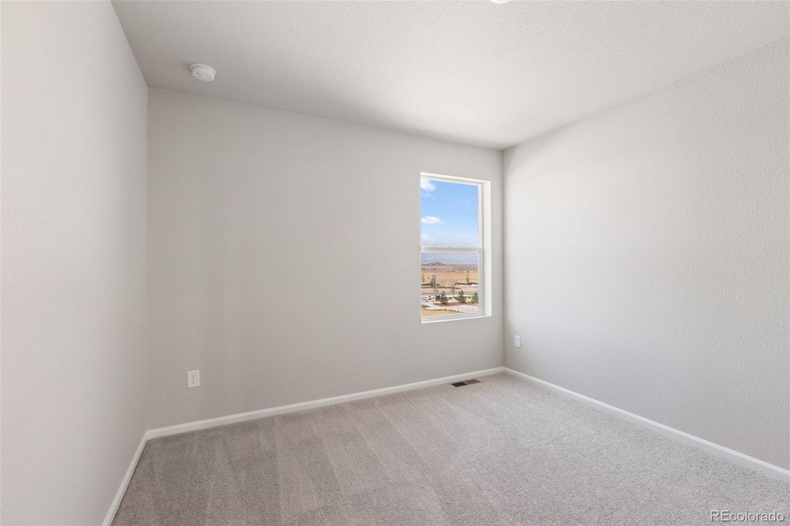 MLS Image #17 for 5321 n elk street,aurora, Colorado