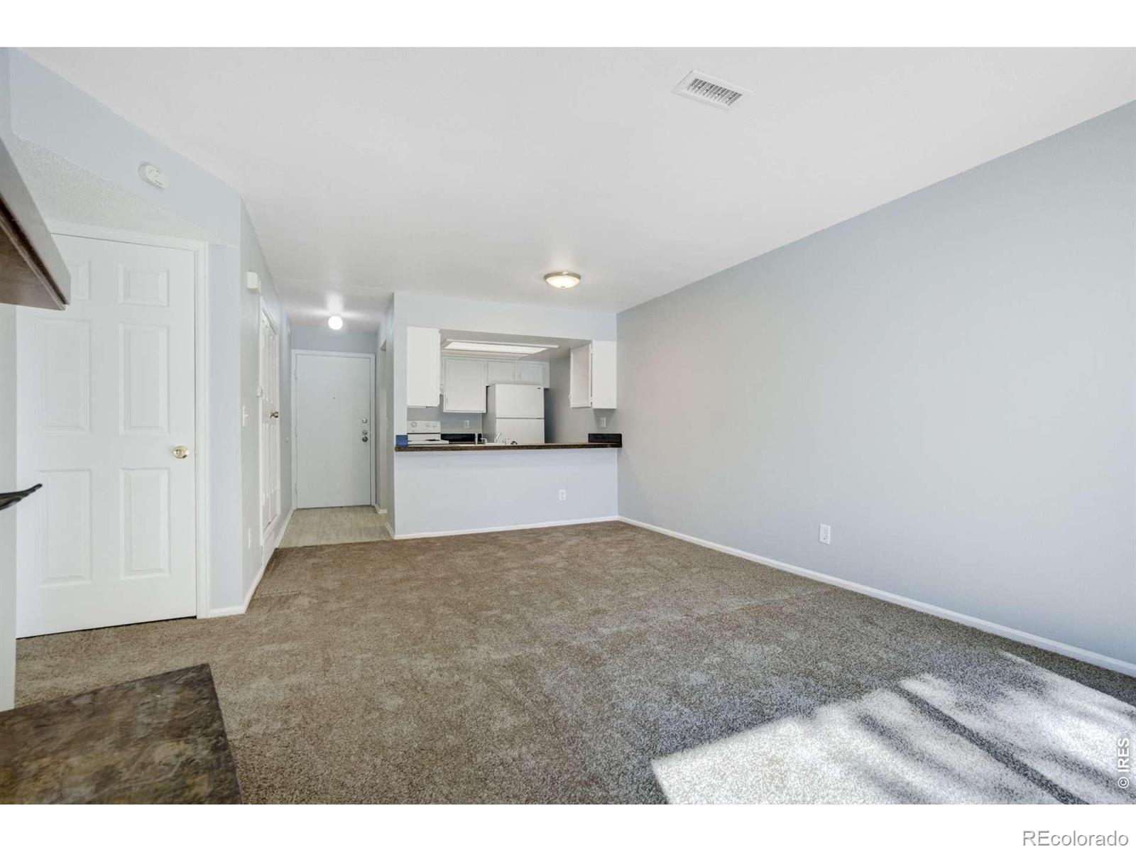 MLS Image #4 for 16001 e alaska place,aurora, Colorado
