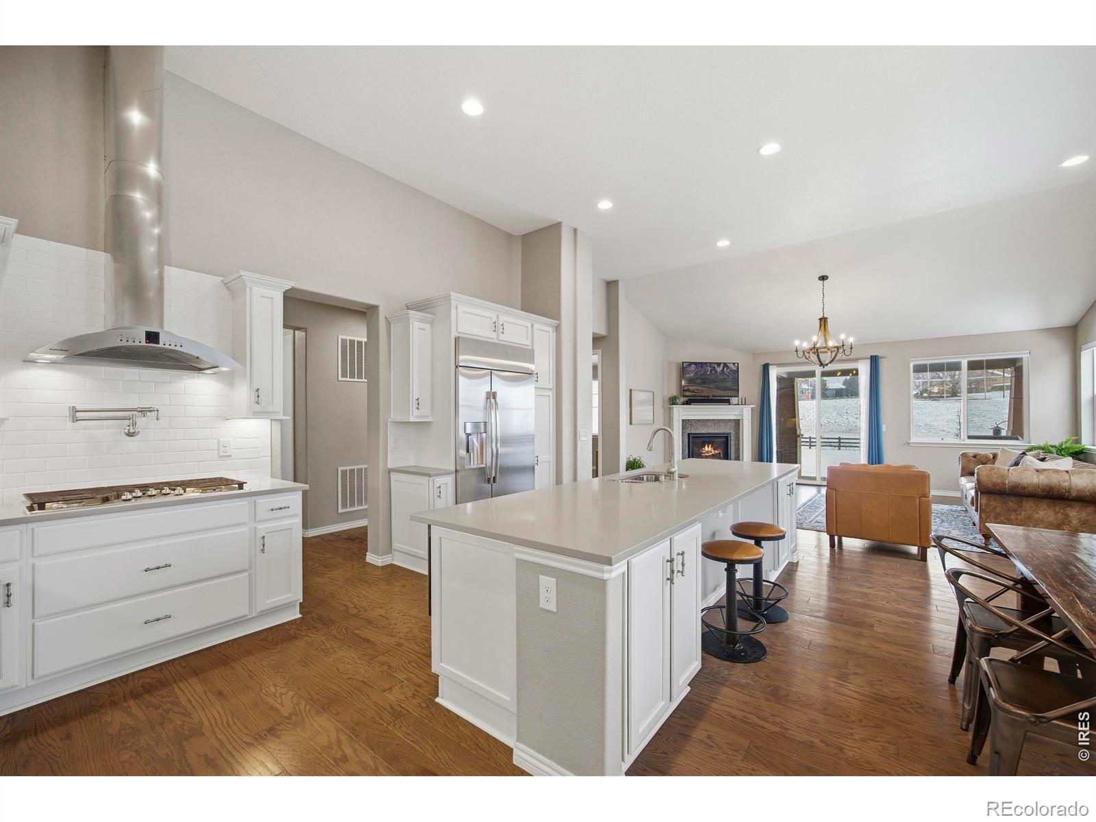 MLS Image #10 for 2715  walkaloosa way,fort collins, Colorado