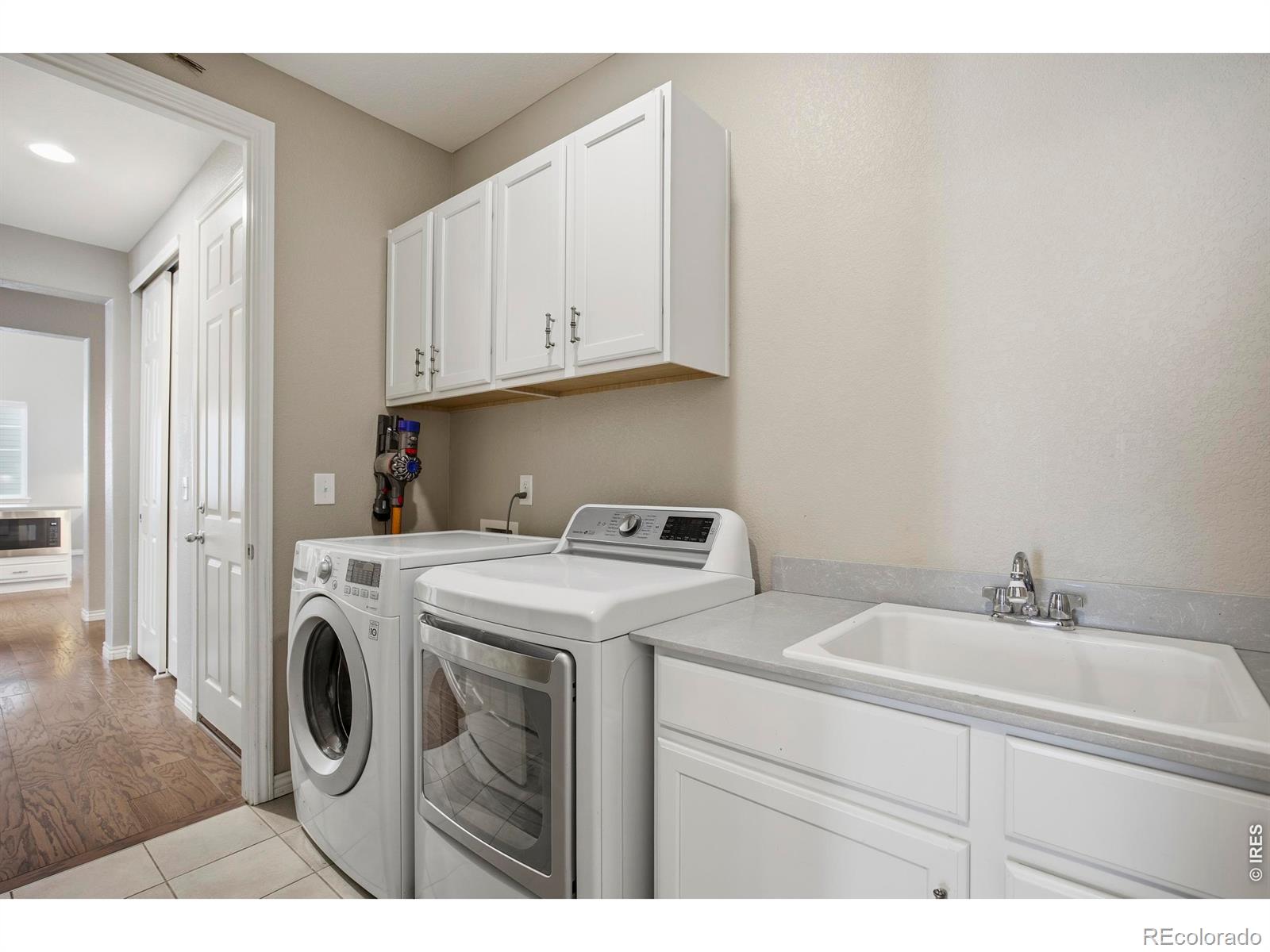 MLS Image #25 for 2715  walkaloosa way,fort collins, Colorado