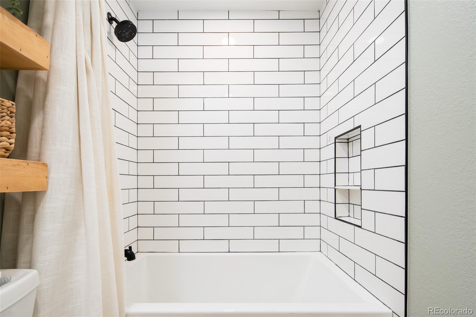 MLS Image #16 for 8707 e florida avenue 311,denver, Colorado