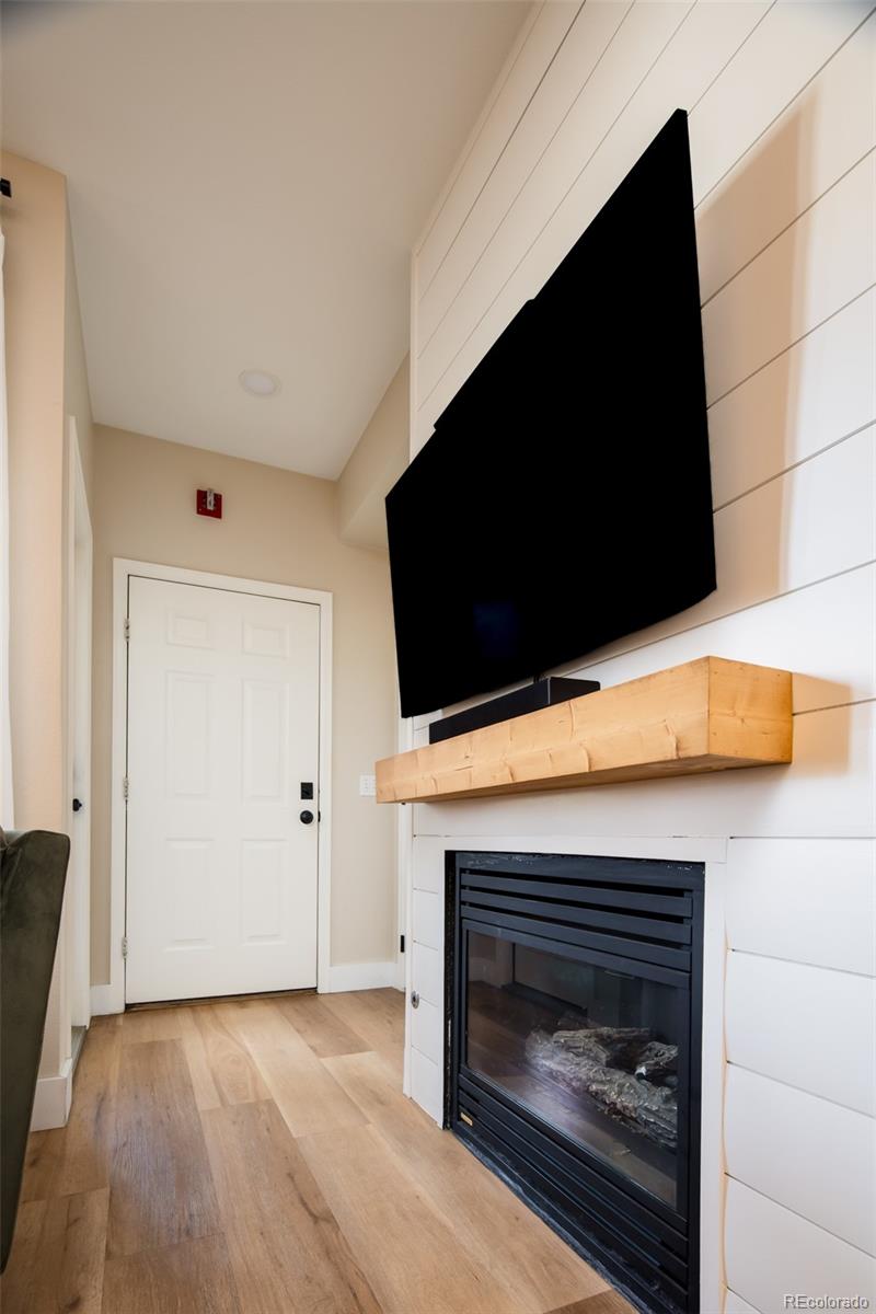 MLS Image #3 for 8707 e florida avenue 311,denver, Colorado