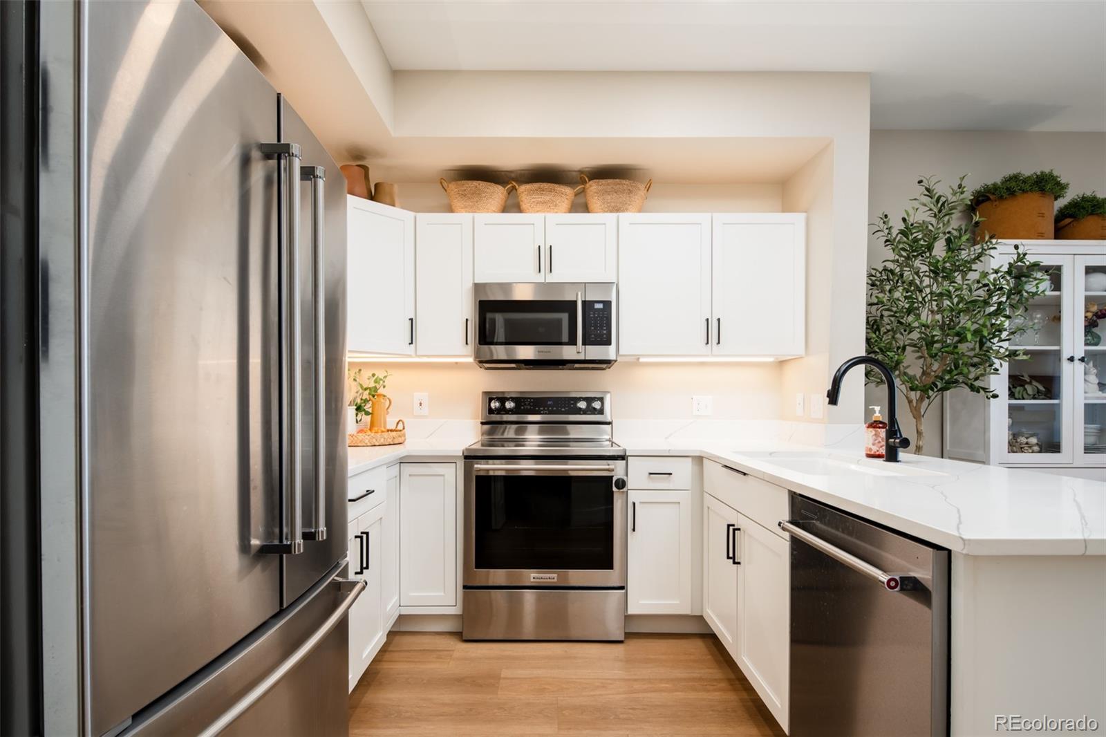 MLS Image #7 for 8707 e florida avenue 311,denver, Colorado