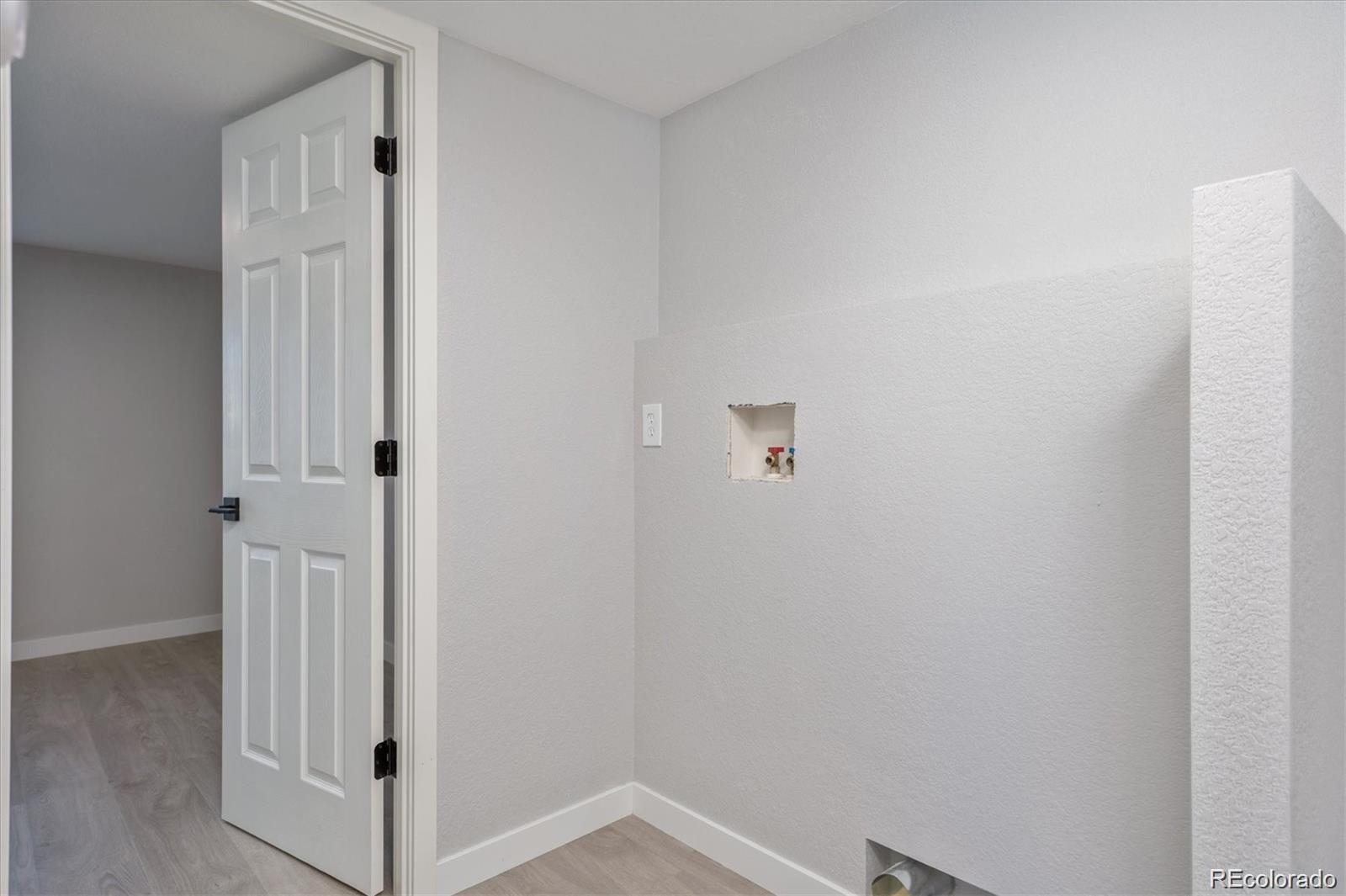 MLS Image #12 for 1028  cynthia court,loveland, Colorado