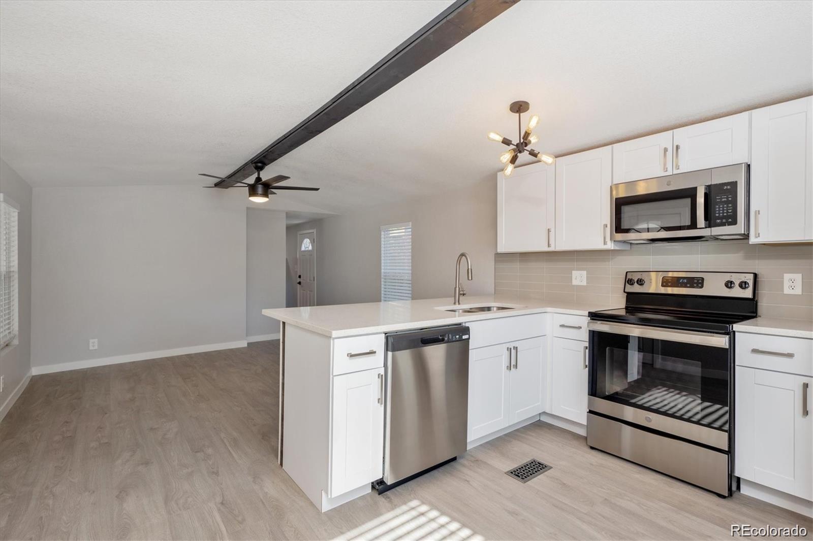 MLS Image #5 for 1028  cynthia court,loveland, Colorado