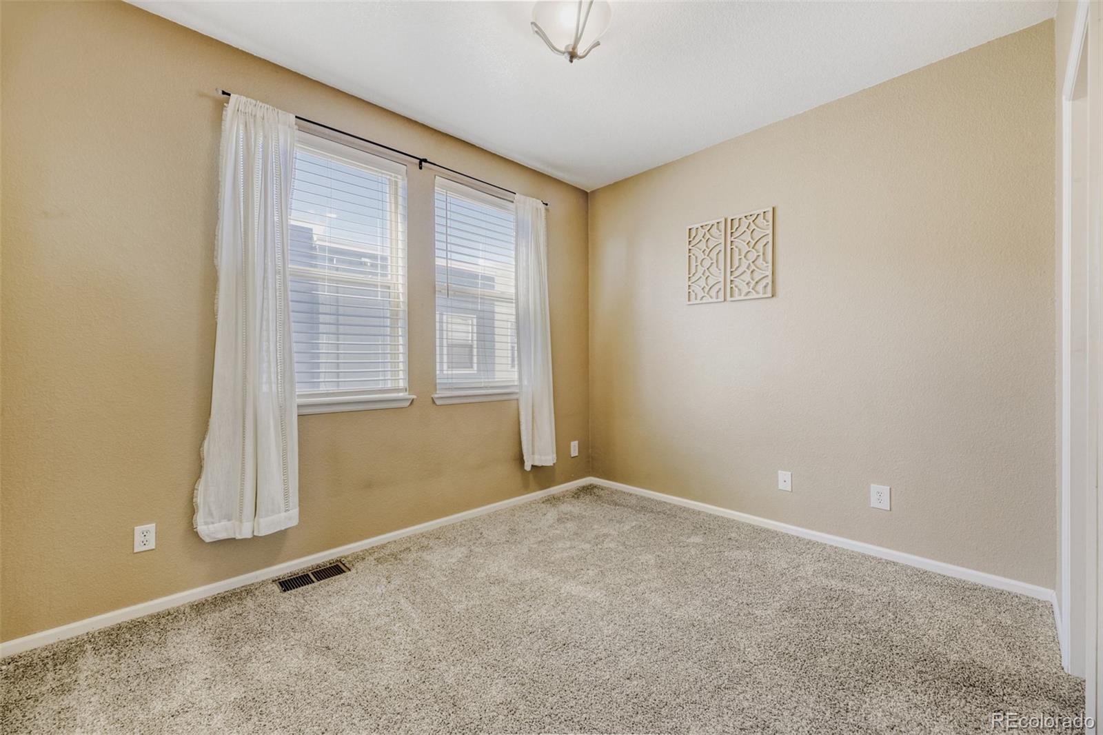MLS Image #17 for 7856 w 54th avenue,arvada, Colorado