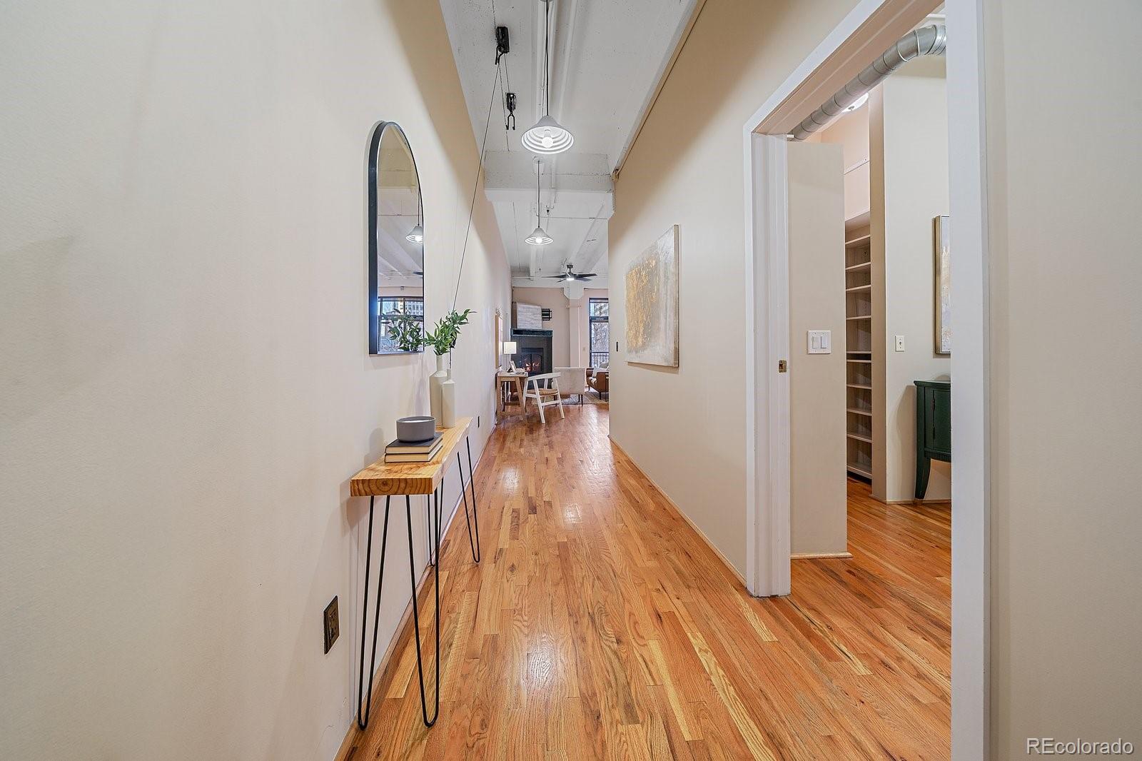 MLS Image #2 for 1800  lawrence street 308,denver, Colorado