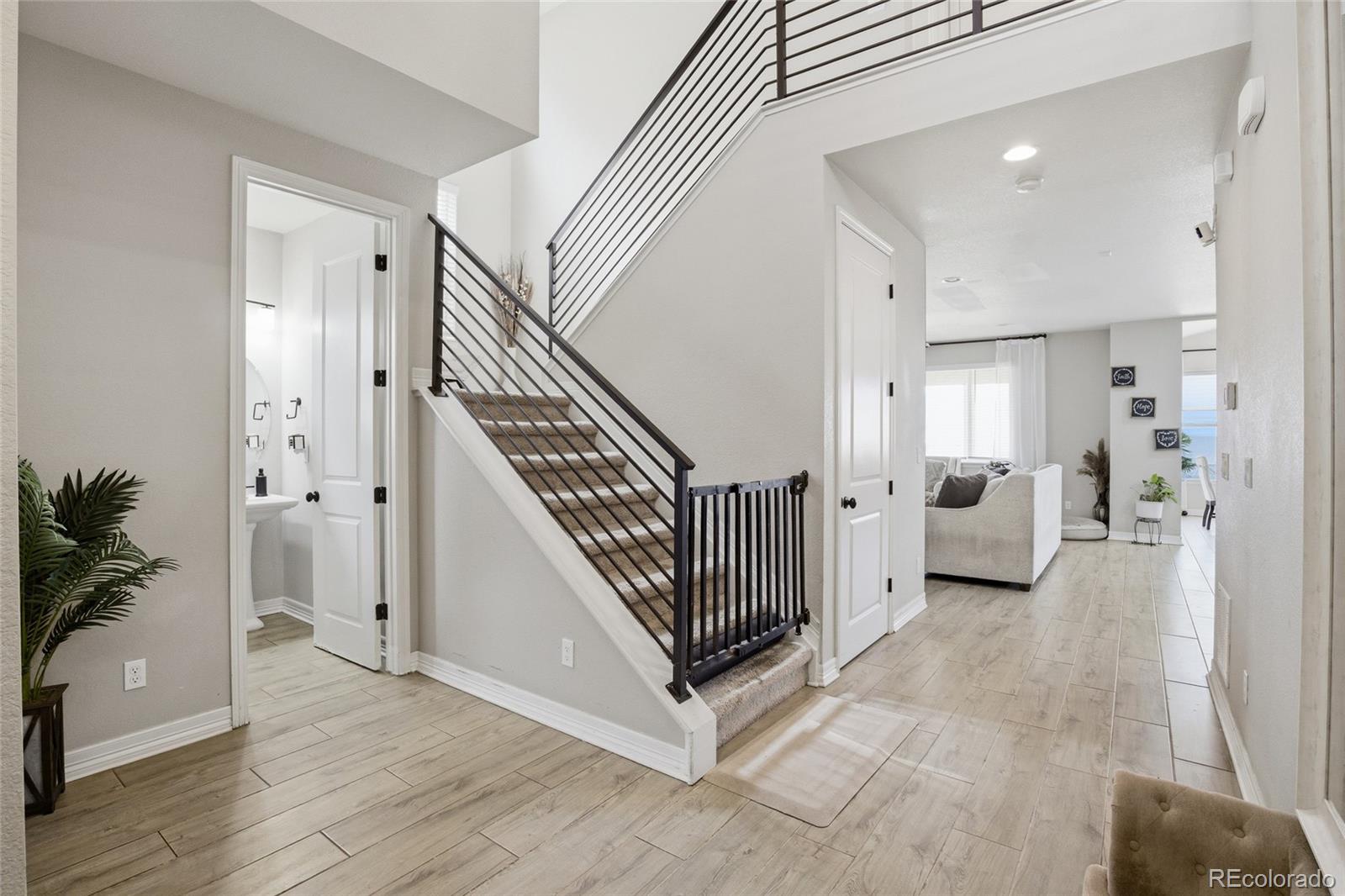 MLS Image #3 for 9819  truckee street,commerce city, Colorado