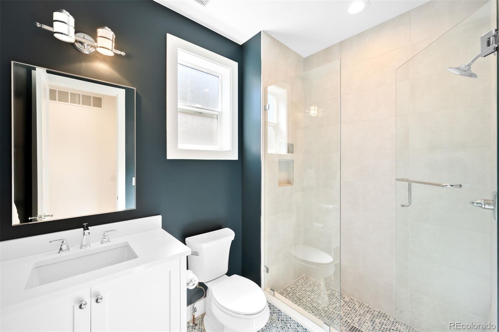 MLS Image #11 for 3312 s emerson street,englewood, Colorado