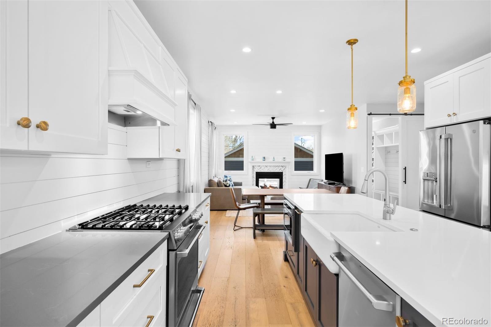 MLS Image #4 for 3312 s emerson street,englewood, Colorado