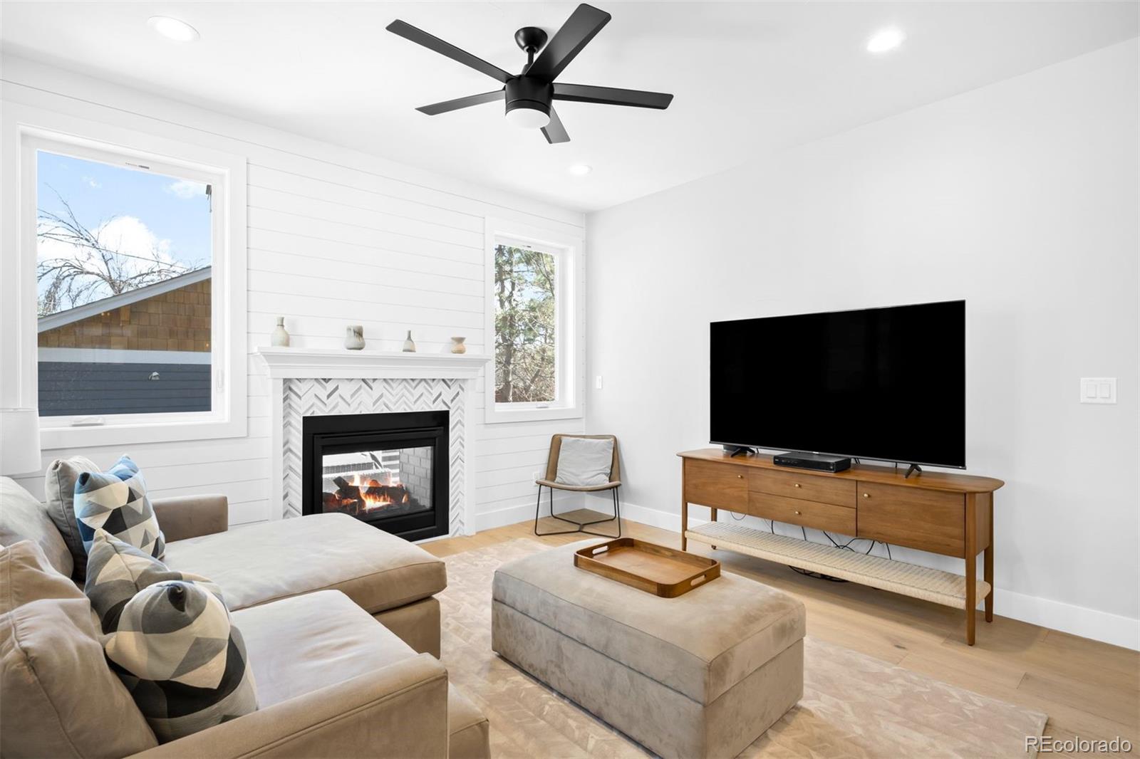 MLS Image #7 for 3312 s emerson street,englewood, Colorado