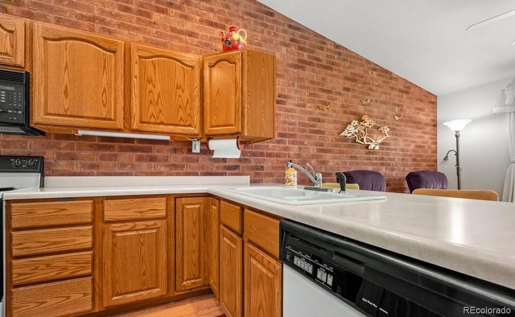 MLS Image #3 for 2106  chatalet lane,pueblo, Colorado