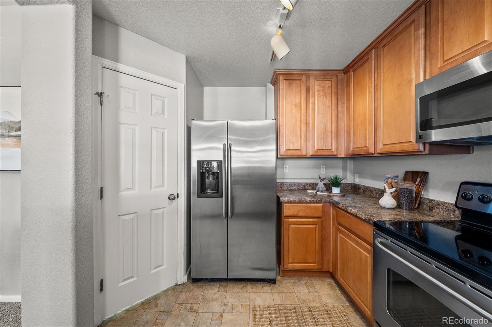 MLS Image #13 for 431  black feather loop,castle rock, Colorado