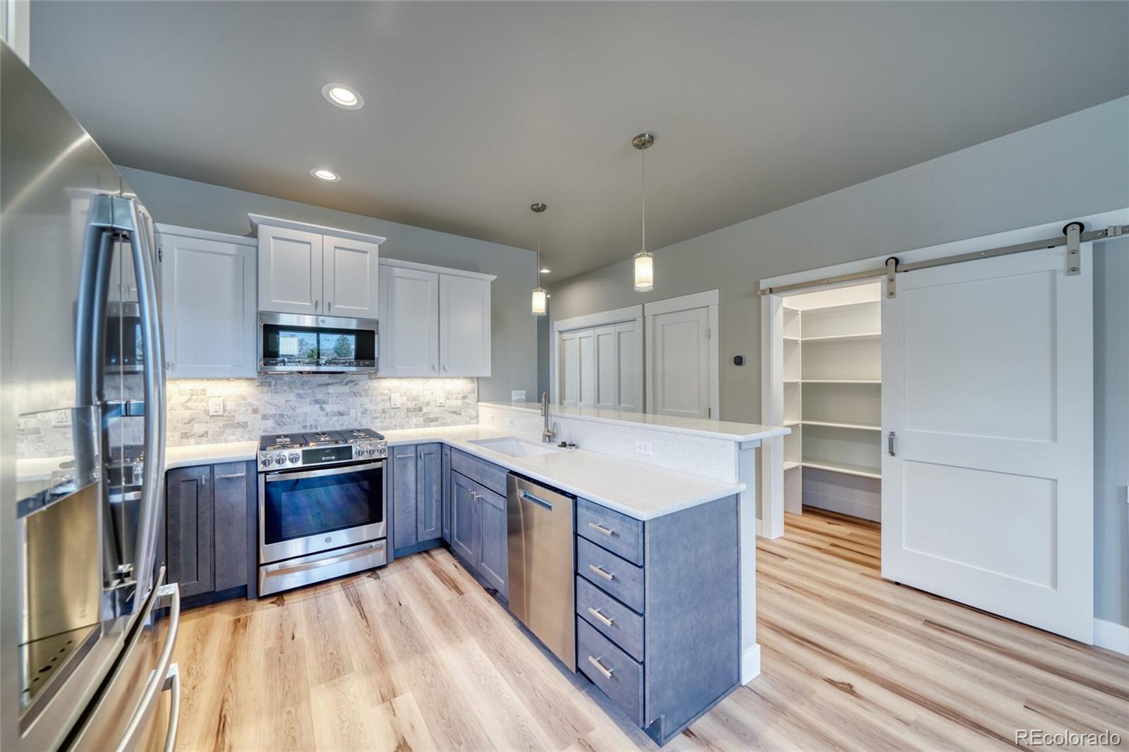 MLS Image #12 for 323  palmer street,salida, Colorado