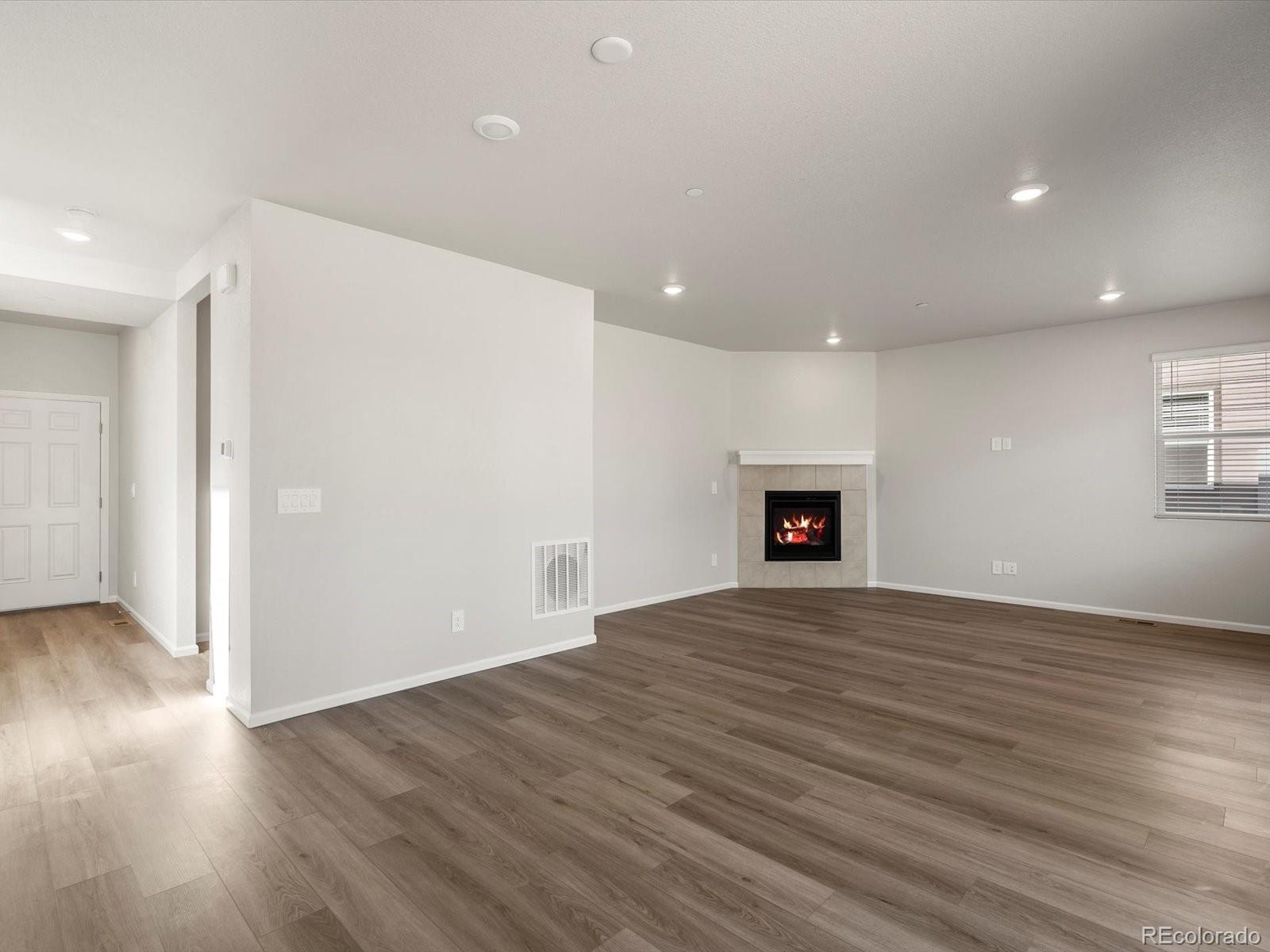 MLS Image #11 for 8908  salida street,commerce city, Colorado
