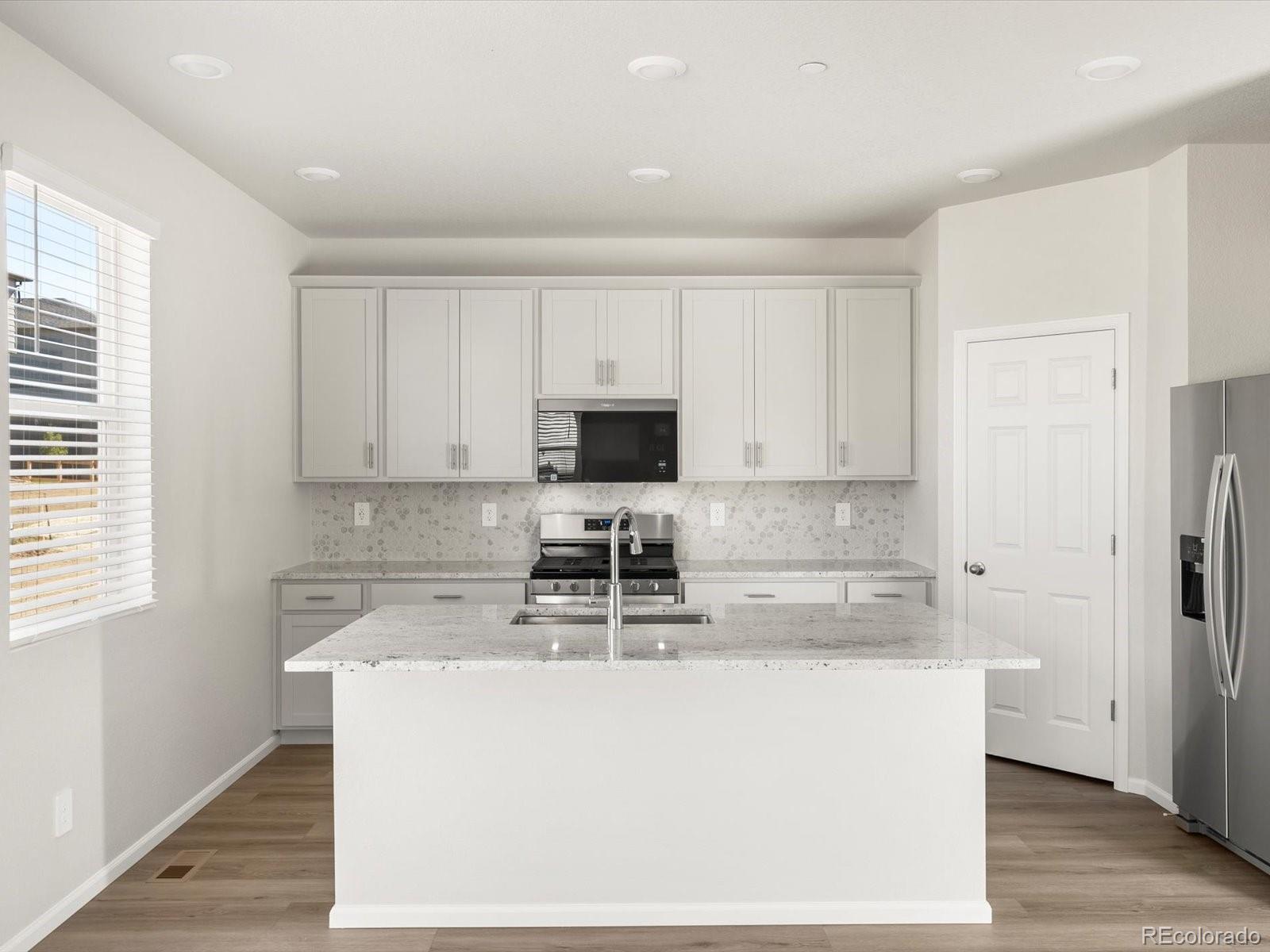 MLS Image #7 for 8908  salida street,commerce city, Colorado