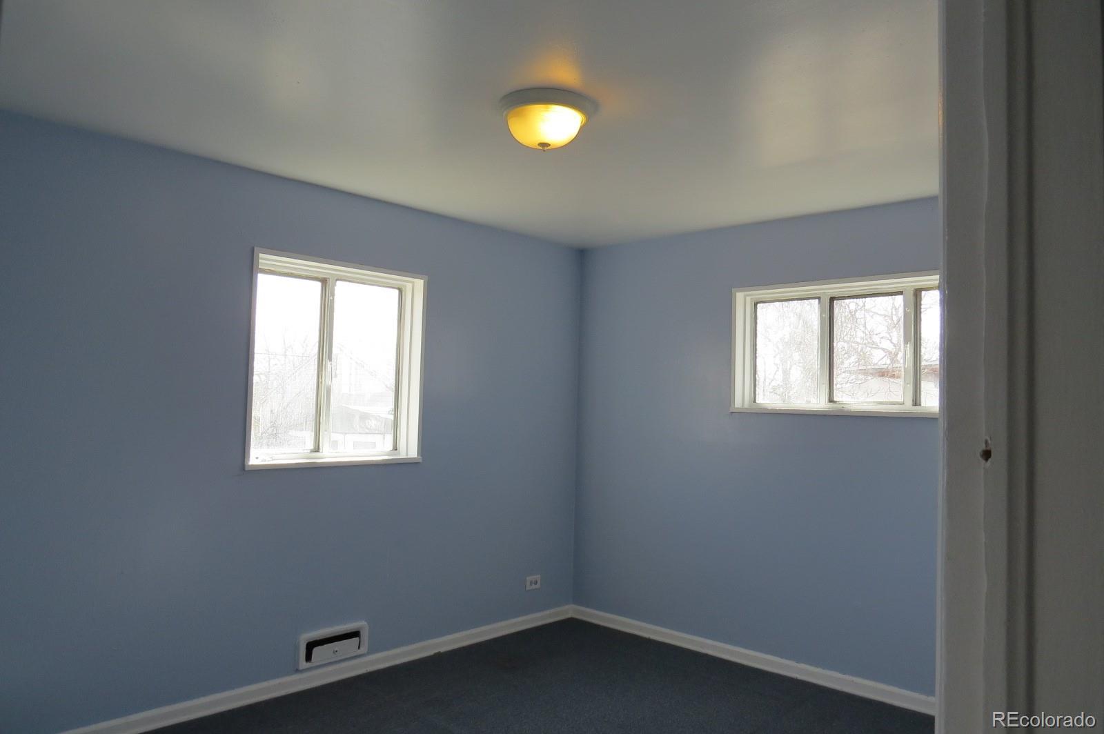 MLS Image #8 for 1260 s quieto way,denver, Colorado