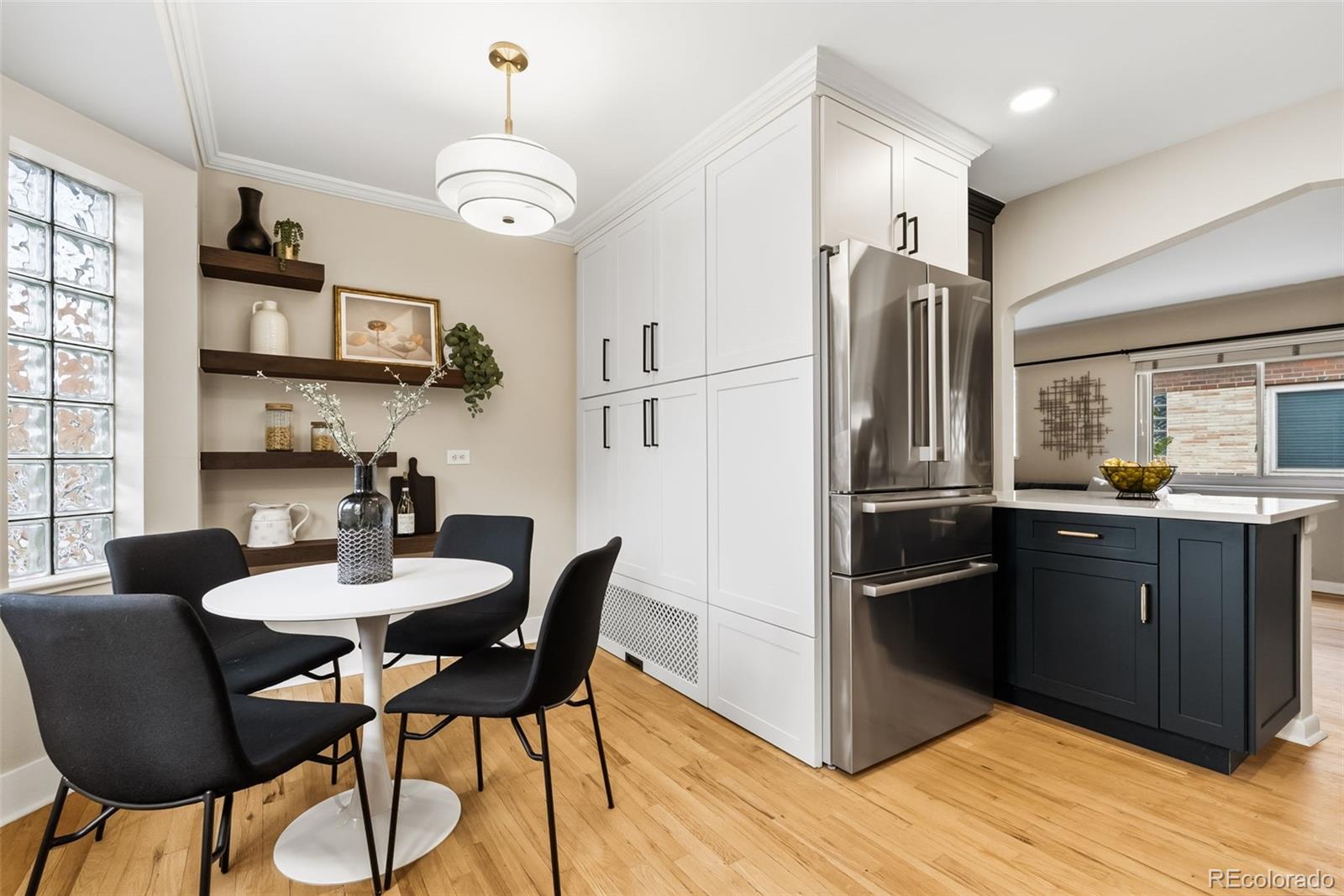 MLS Image #12 for 33 n pennsylvania street c,denver, Colorado