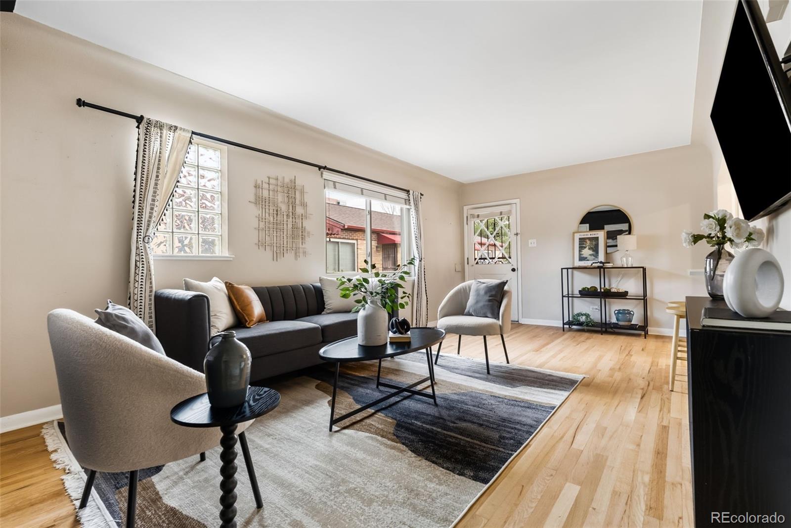 MLS Image #14 for 33 n pennsylvania street c,denver, Colorado