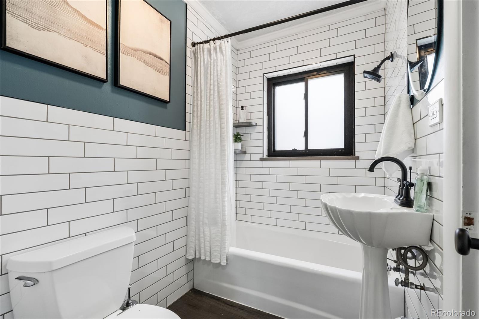 MLS Image #19 for 33 n pennsylvania street c,denver, Colorado