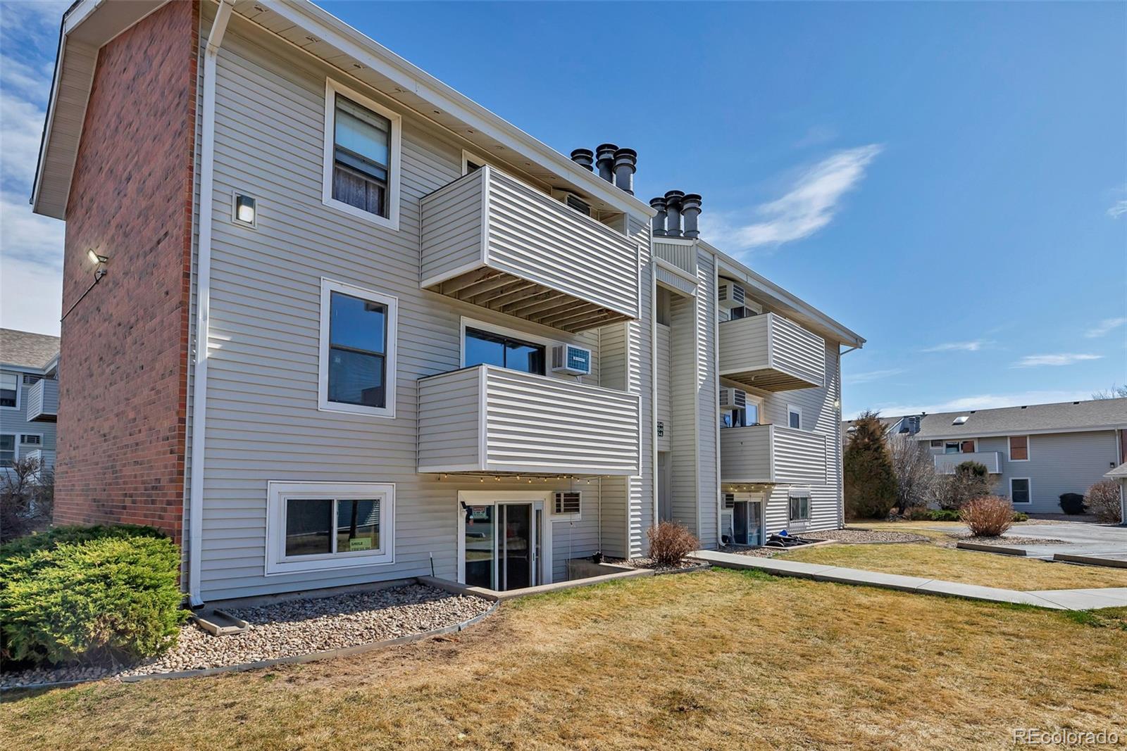 MLS Image #26 for 10150 e virginia avenue 108,denver, Colorado
