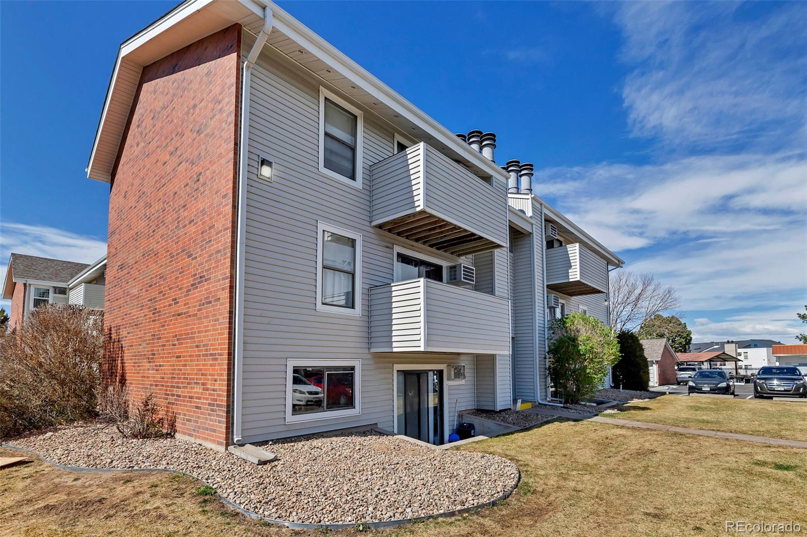 MLS Image #6 for 10150 e virginia avenue 108,denver, Colorado