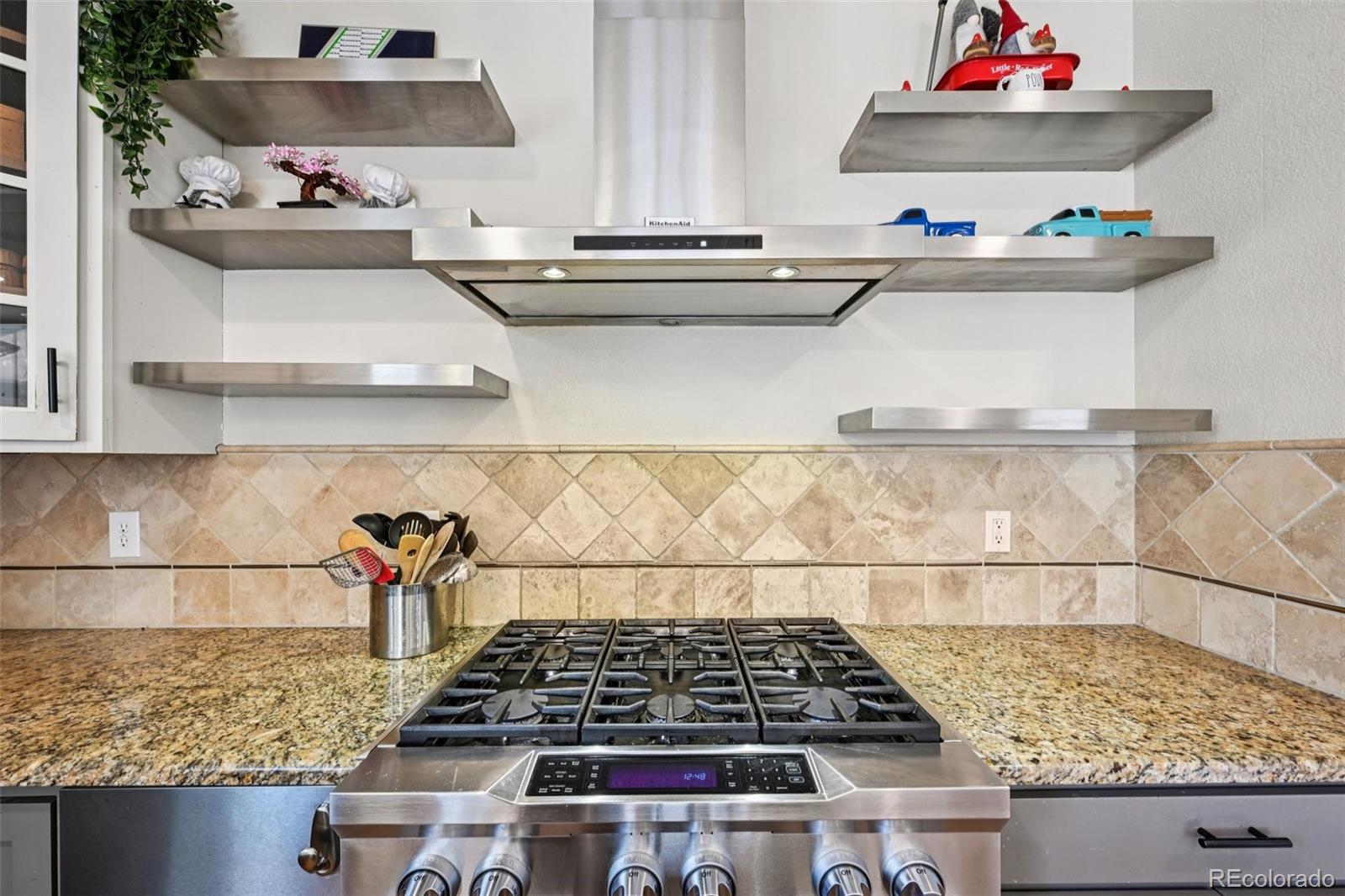 MLS Image #25 for 898  jarvis drive,erie, Colorado