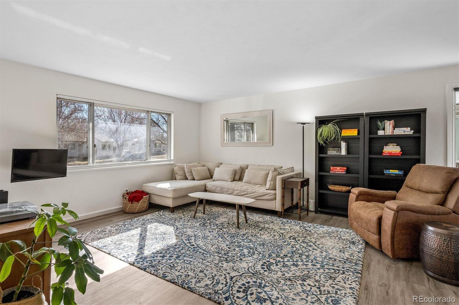 MLS Image #11 for 2921 s downing street,englewood, Colorado