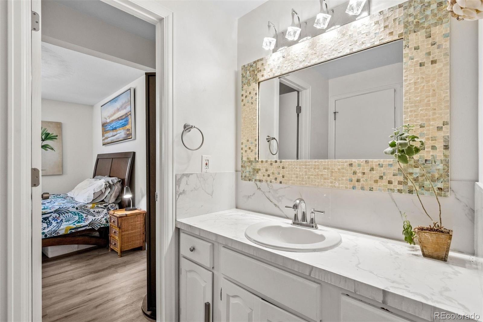 MLS Image #21 for 2921 s downing street,englewood, Colorado