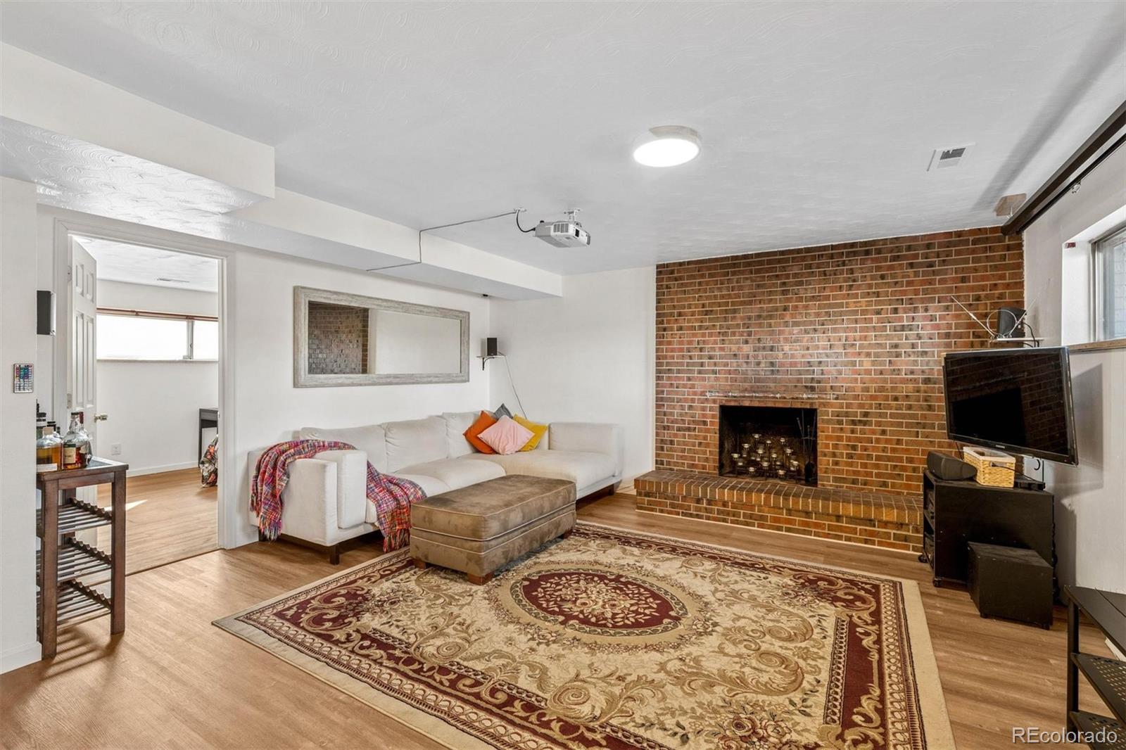 MLS Image #25 for 2921 s downing street,englewood, Colorado