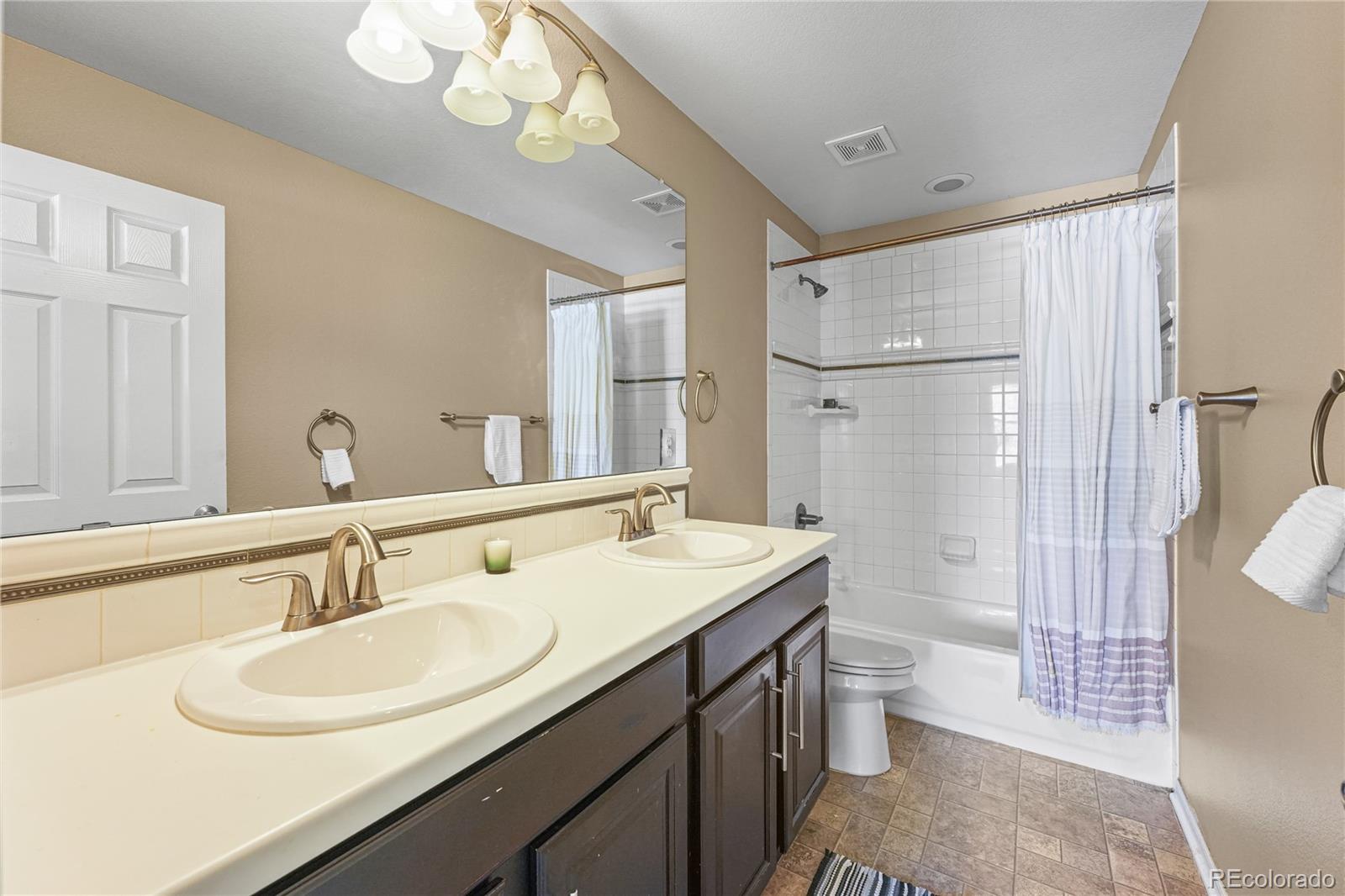 MLS Image #22 for 25503 e 5th avenue,aurora, Colorado